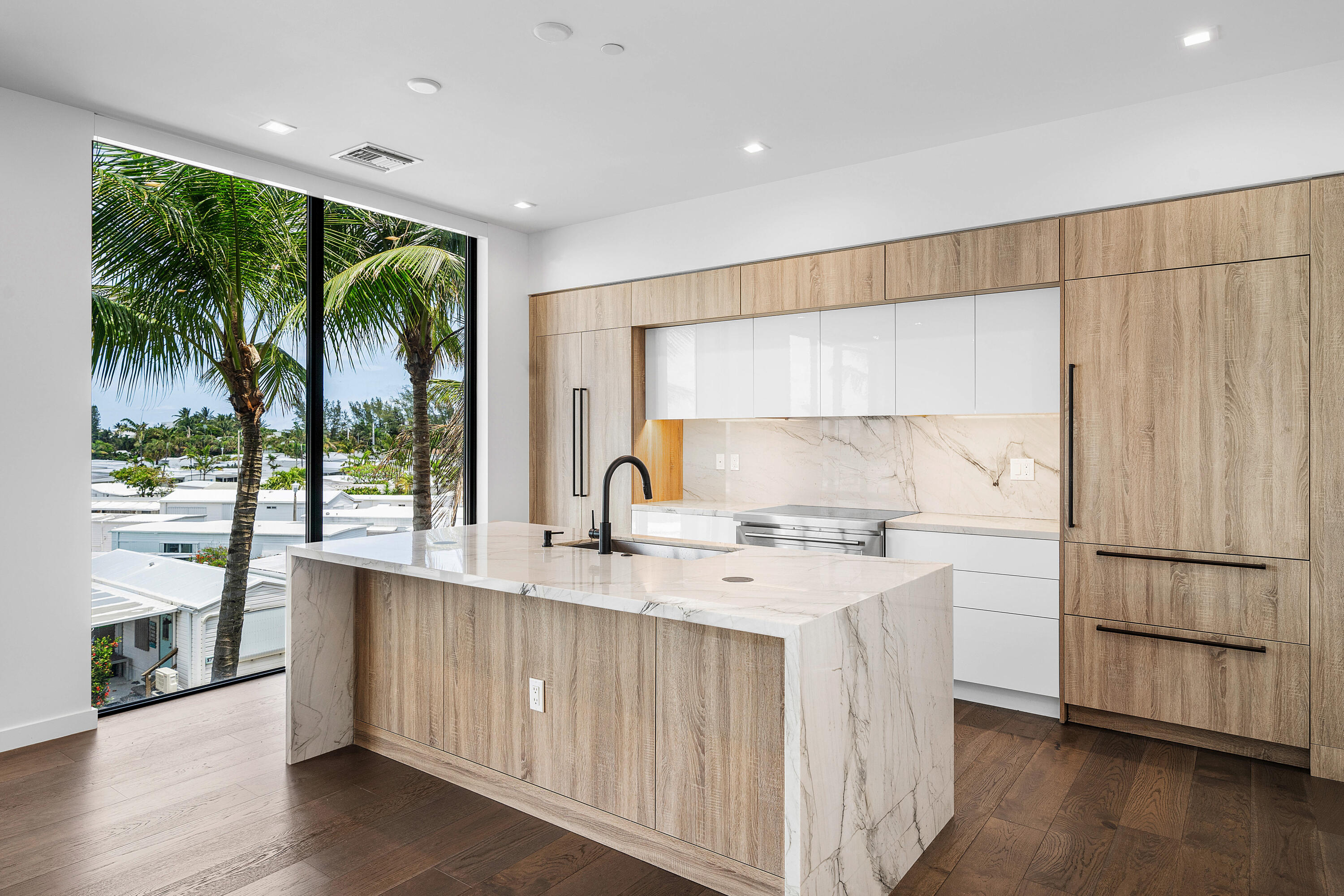 Gulf Stream Views - Residential Lease