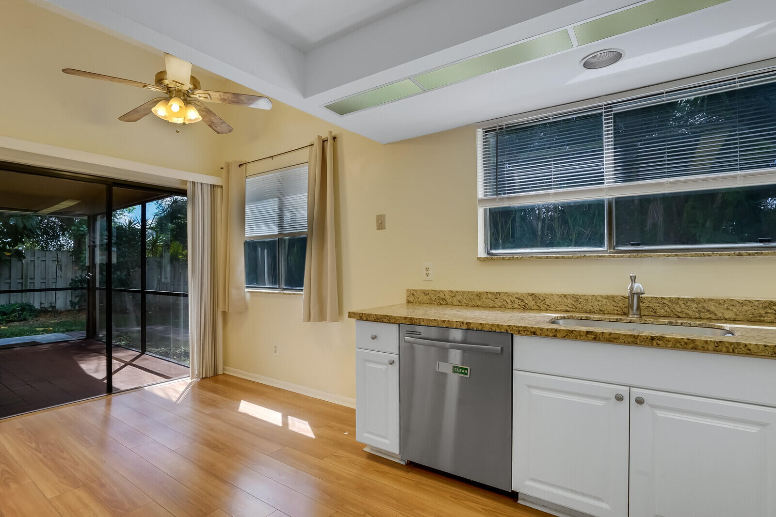 RAINBERRY LAKE PH III-B - Residential