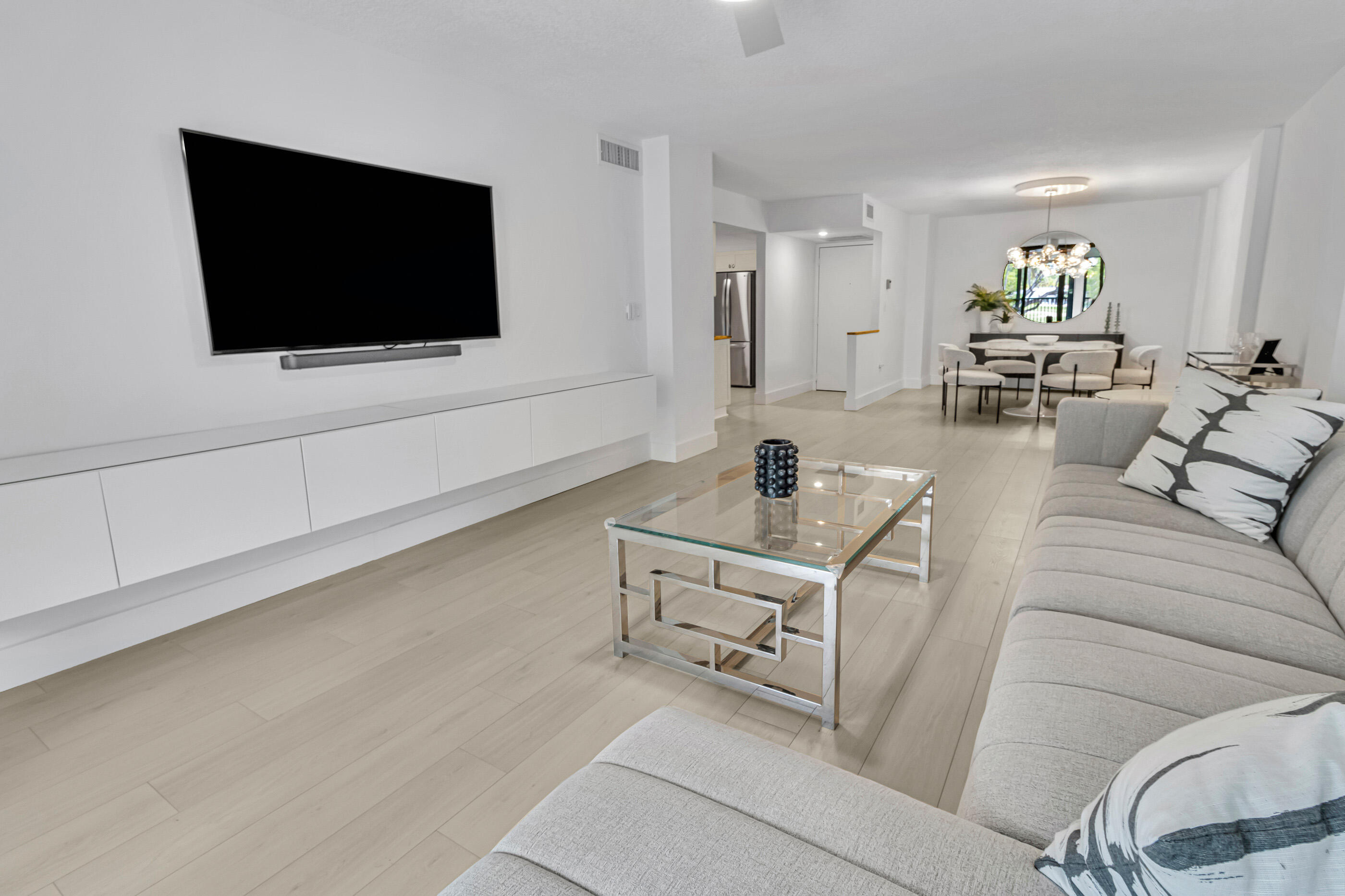 GRANDVIEW AT EMERALD HILLS CONDO - Residential Lease