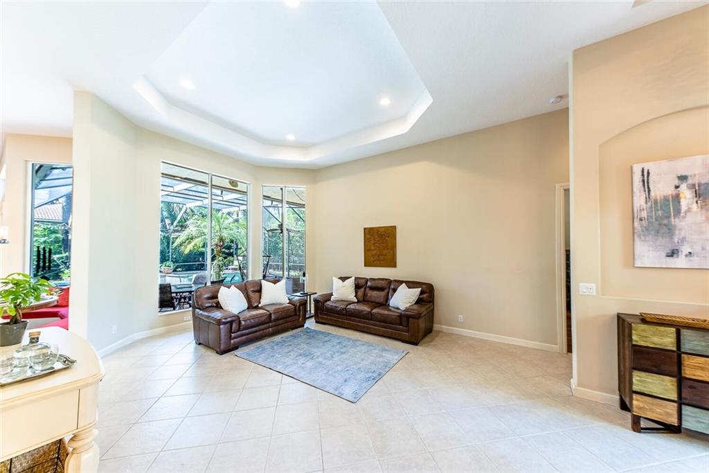 Fox Ridge 157-8 B - Residential