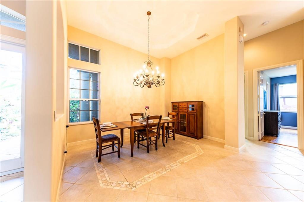 Fox Ridge 157-8 B - Residential