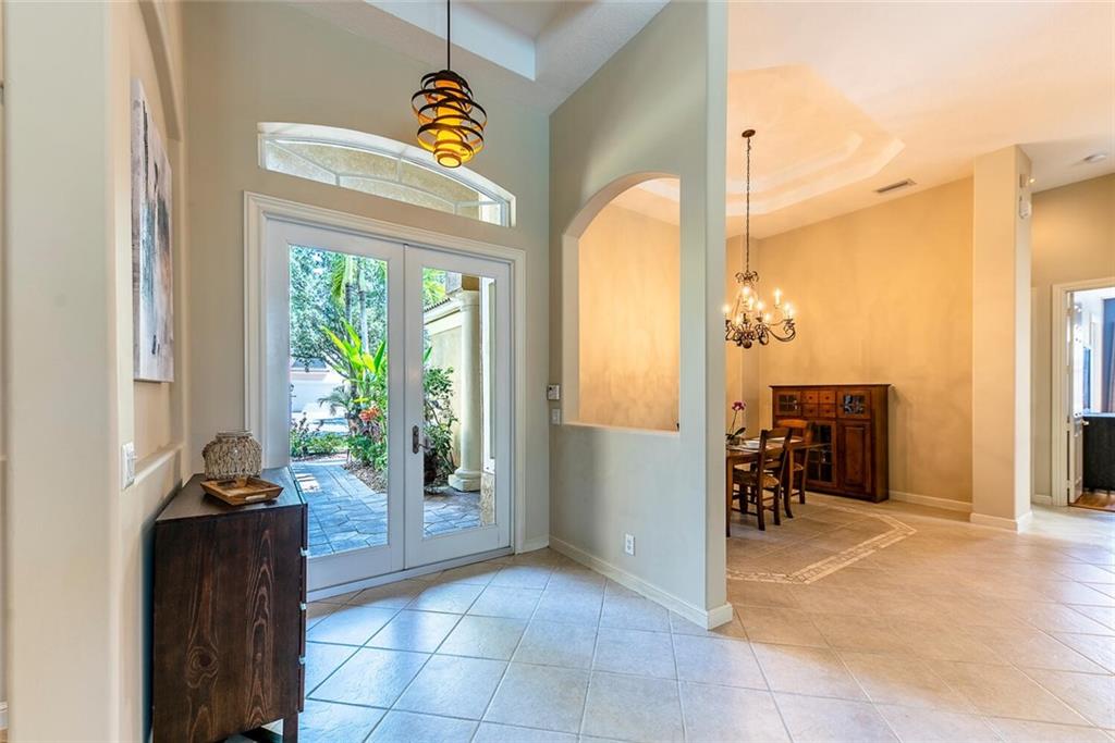 Fox Ridge 157-8 B - Residential