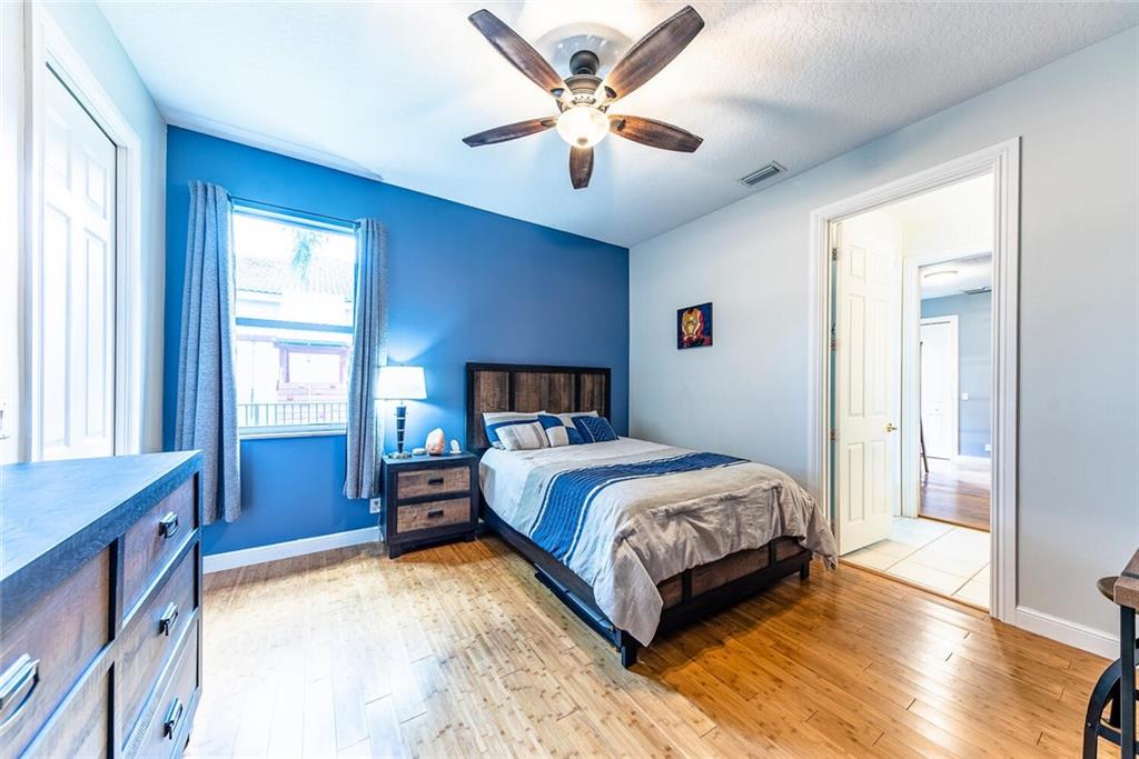 Fox Ridge 157-8 B - Residential