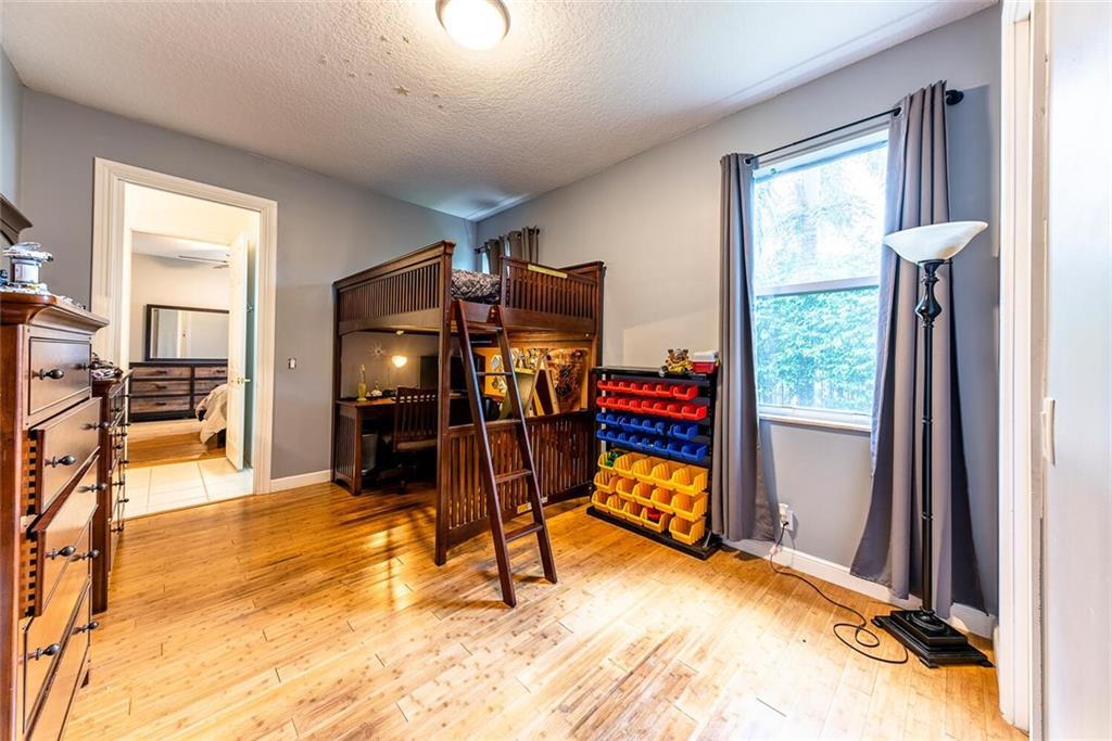 Fox Ridge 157-8 B - Residential