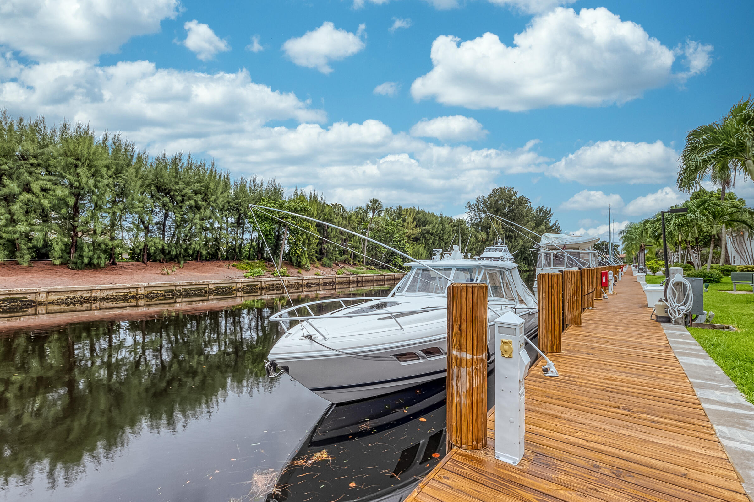 BAY COLONY CLUB CONDO - Residential
