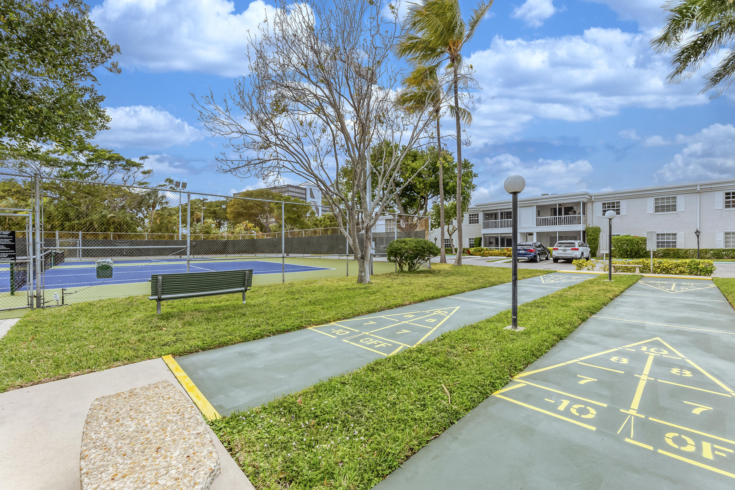 BAY COLONY CLUB CONDO - Residential