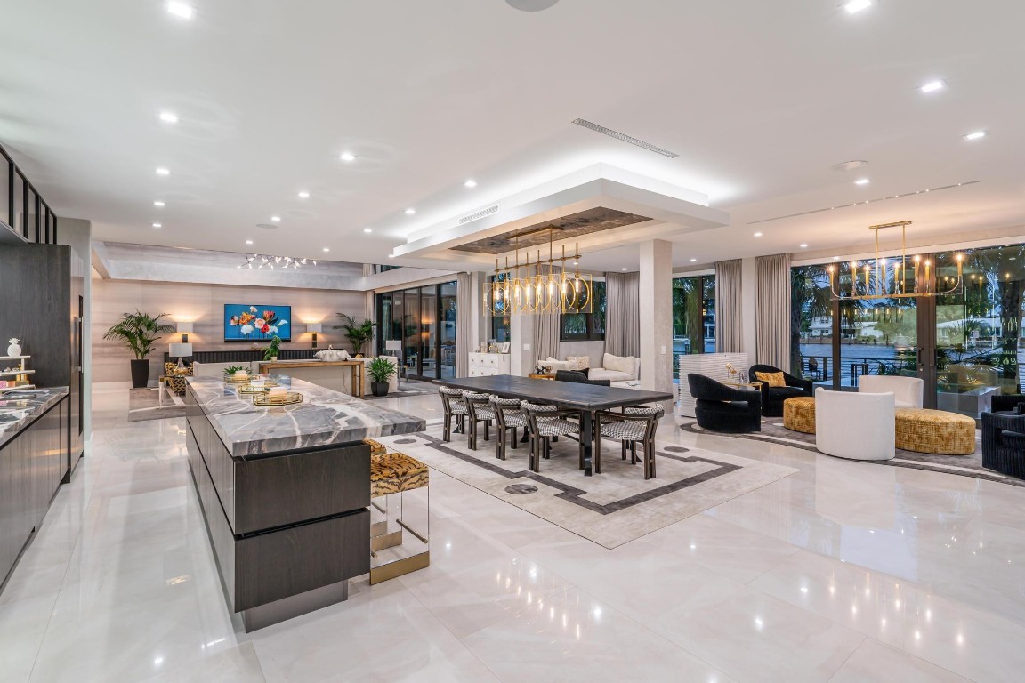 SUNRISE KEY - Residential