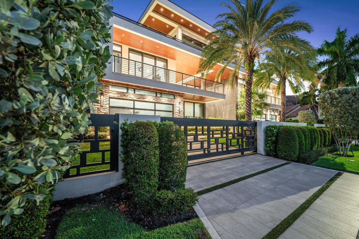 SUNRISE KEY - Residential
