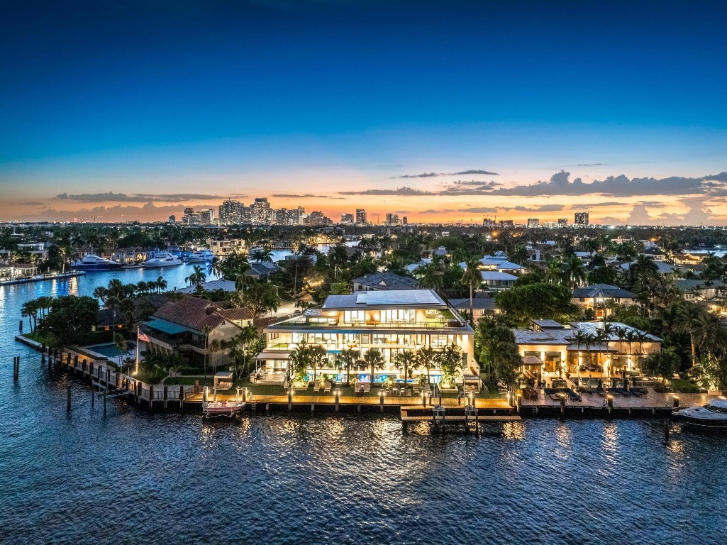 SUNRISE KEY - Residential