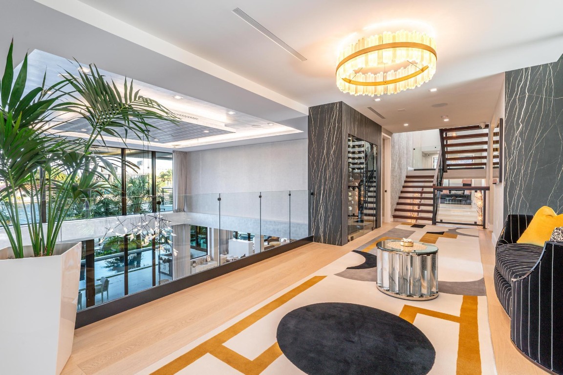 SUNRISE KEY - Residential