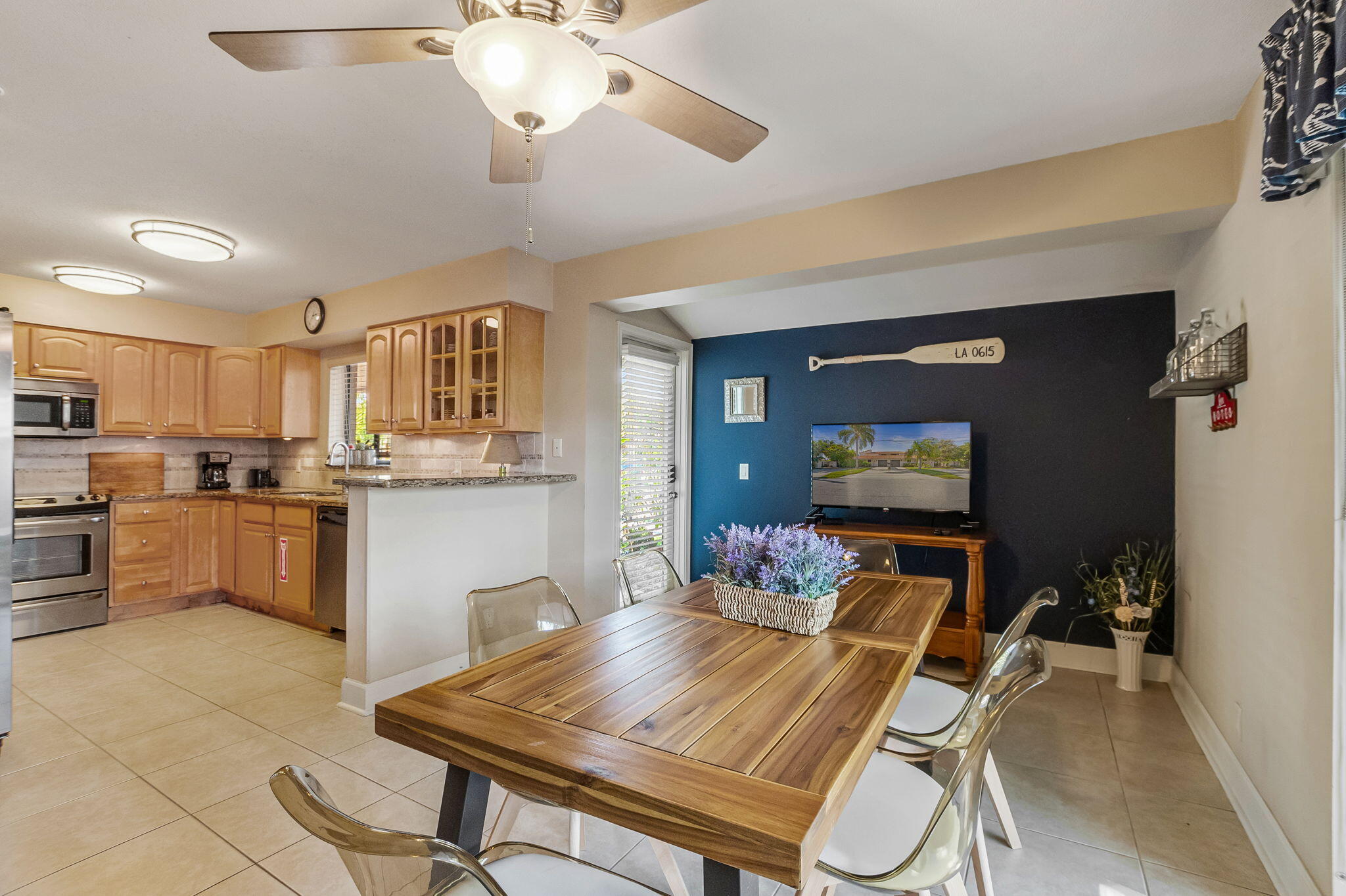 CORAL RIDGE COUNTRY CLUB ADD - Residential Lease