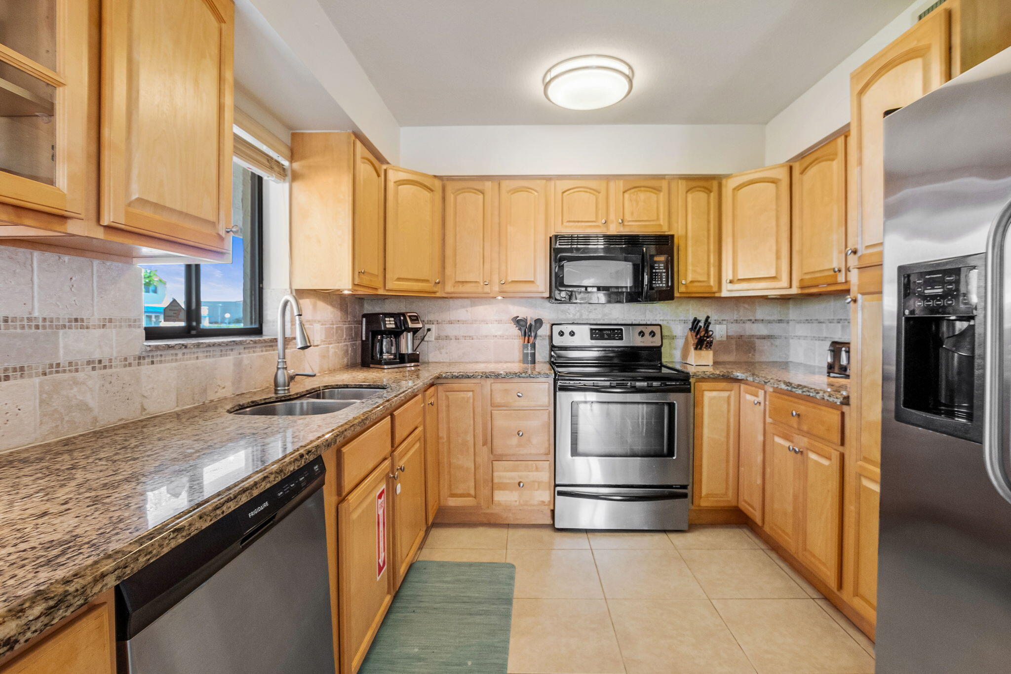 CORAL RIDGE COUNTRY CLUB ADD - Residential Lease