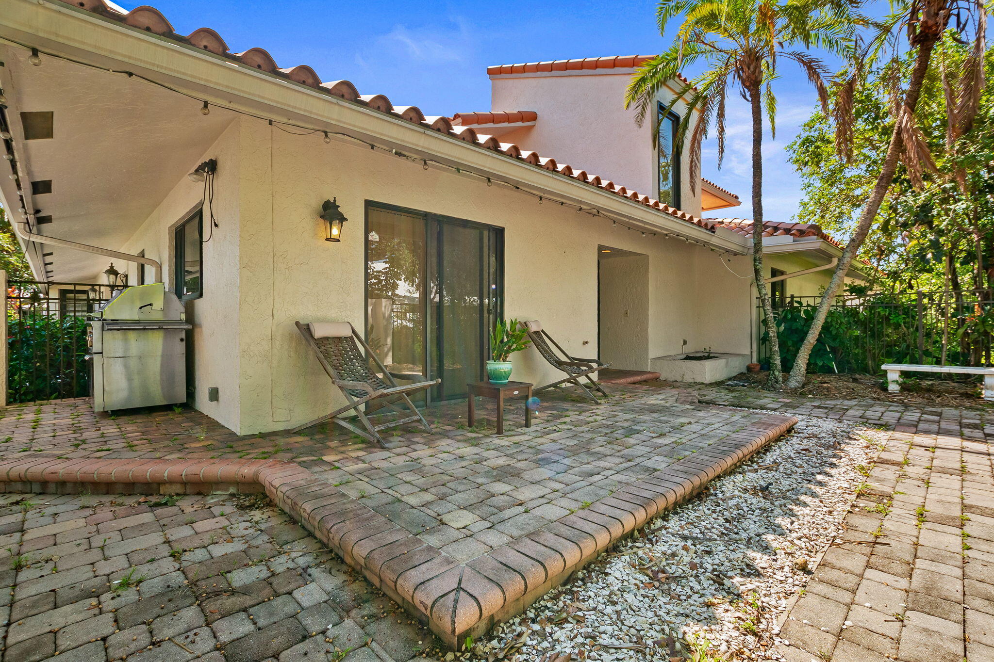 CORAL RIDGE COUNTRY CLUB ADD - Residential Lease