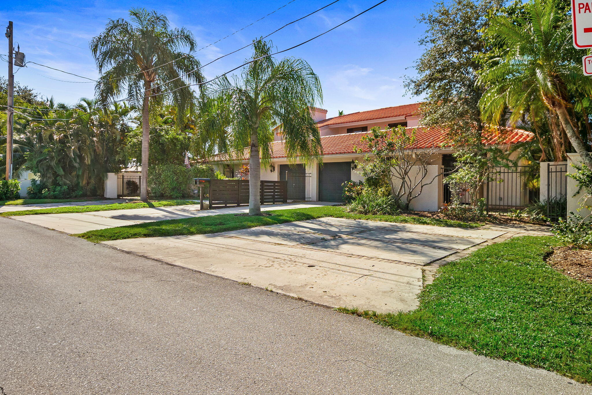 CORAL RIDGE COUNTRY CLUB ADD - Residential Lease