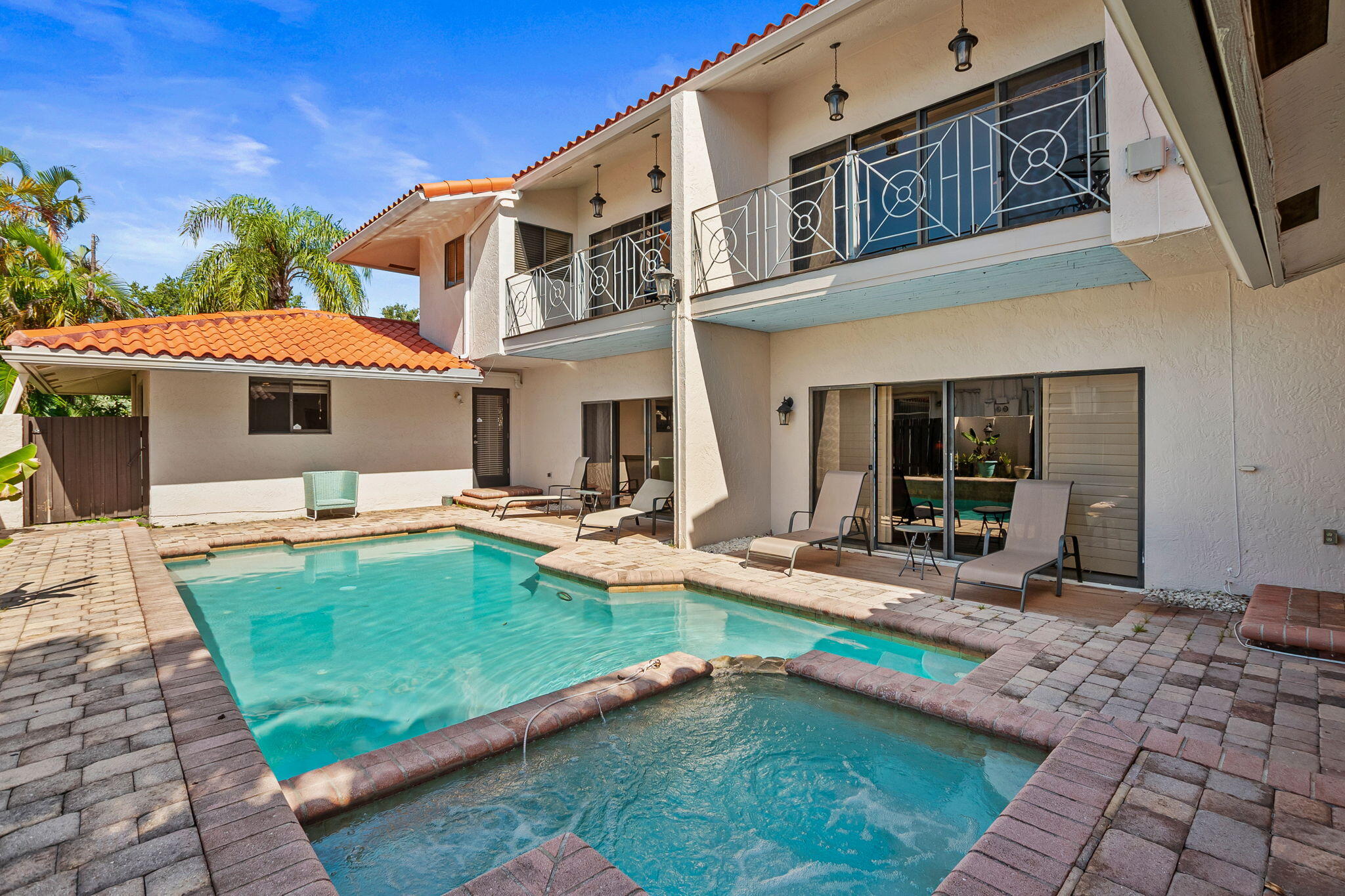 CORAL RIDGE COUNTRY CLUB ADD - Residential Lease