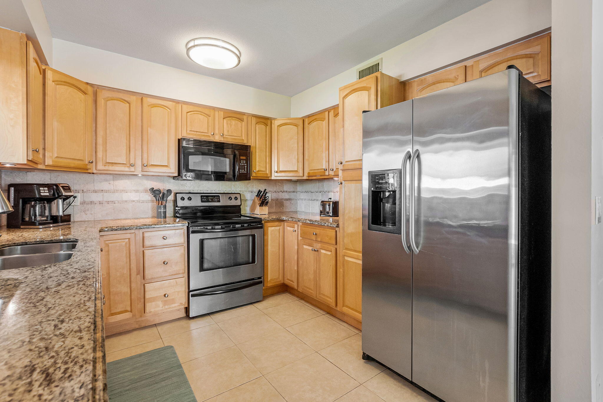 CORAL RIDGE COUNTRY CLUB ADD - Residential Lease