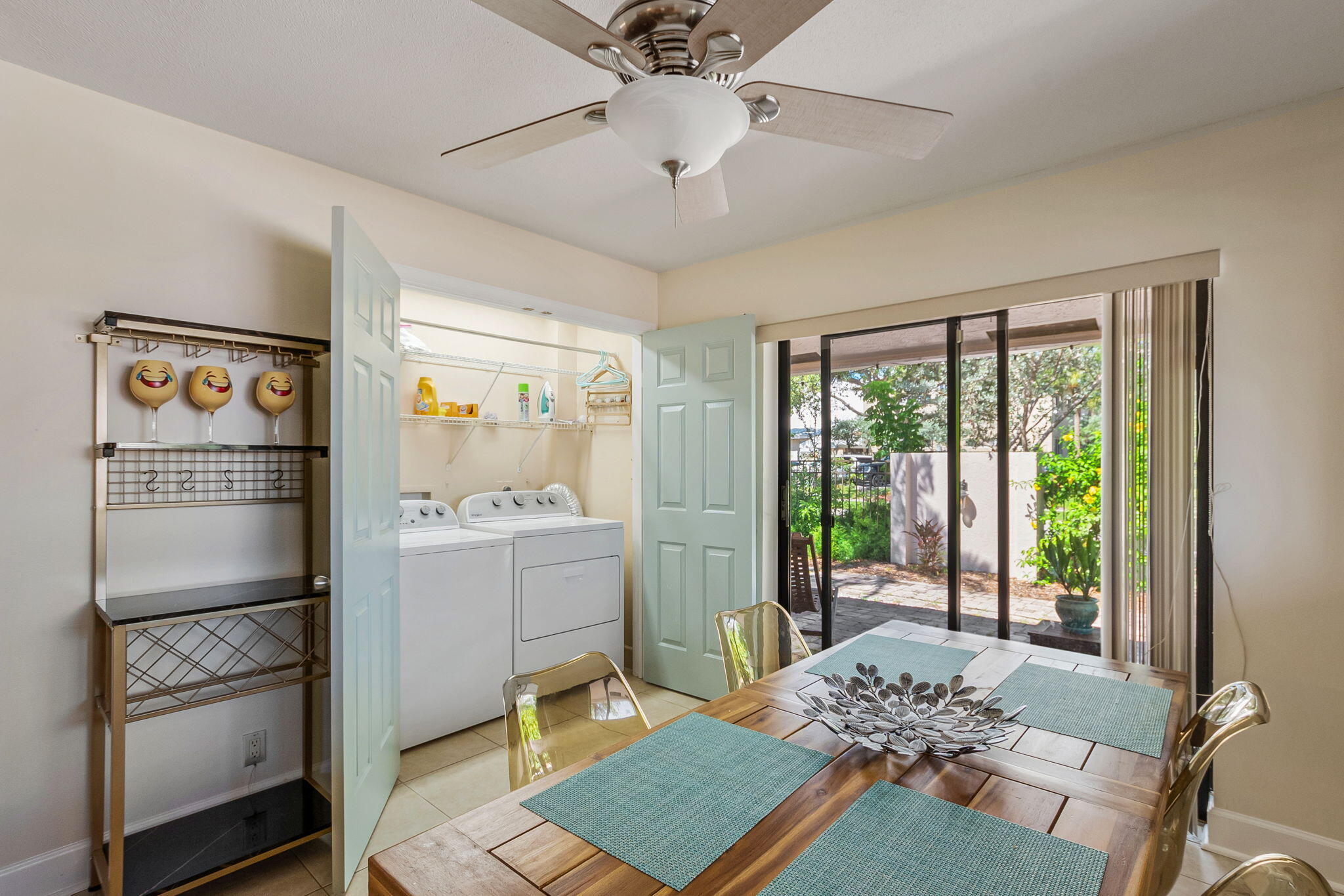 CORAL RIDGE COUNTRY CLUB ADD - Residential Lease