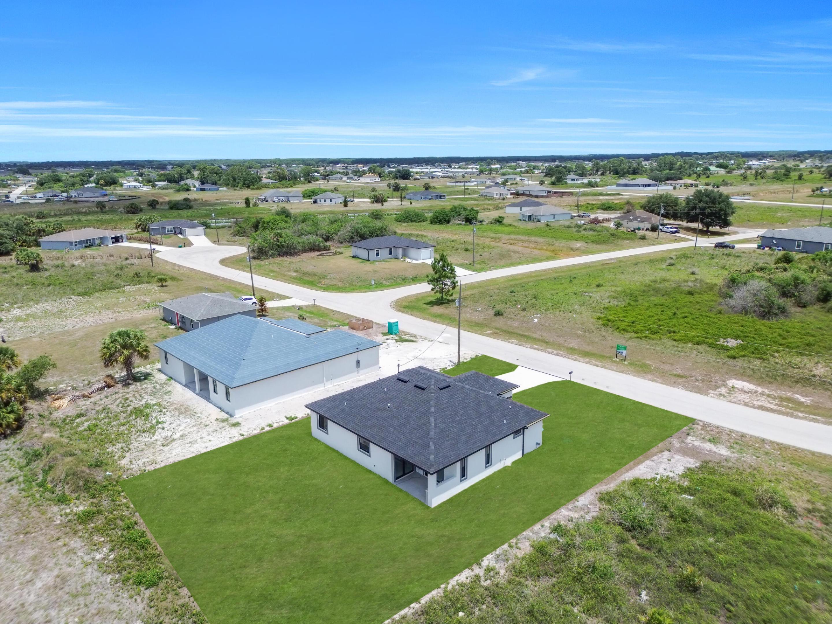 PORT LABELLE UNIT 8 - Residential