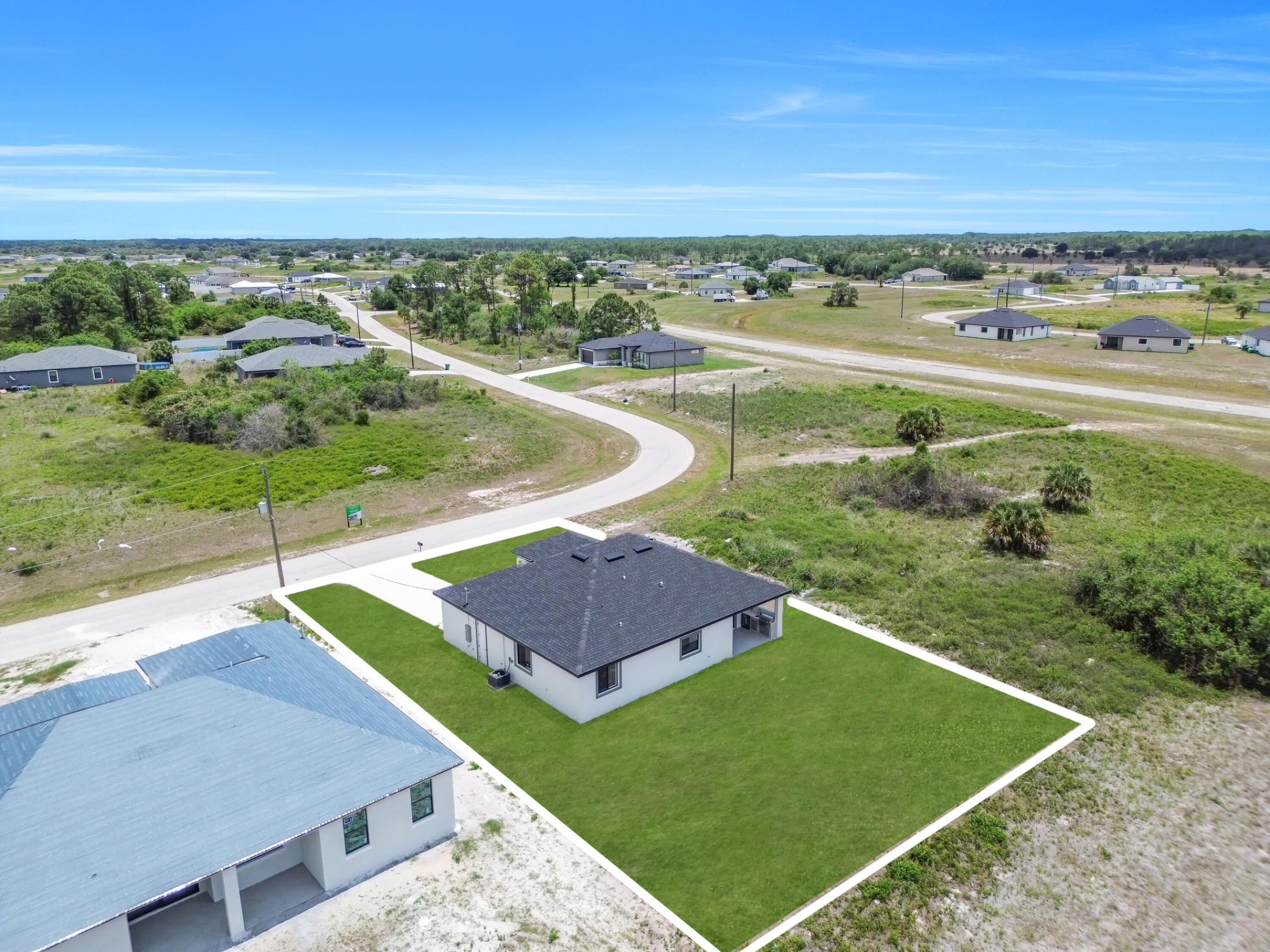 PORT LABELLE UNIT 8 - Residential