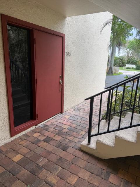 LANDS OF THE PRESIDENT CONDO 5 - Residential