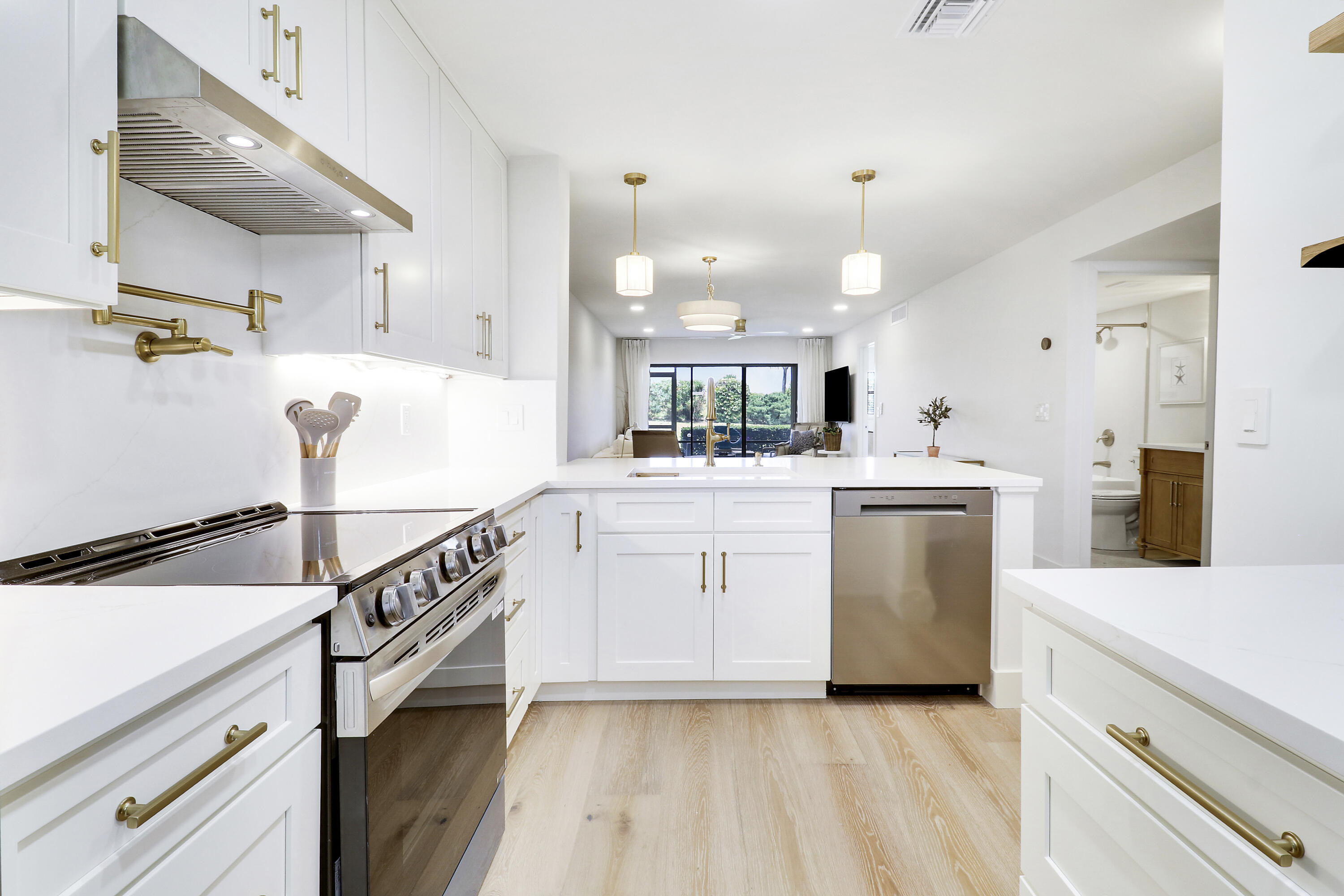 OCEAN HARBOUR CONDOMINIUM A - Residential