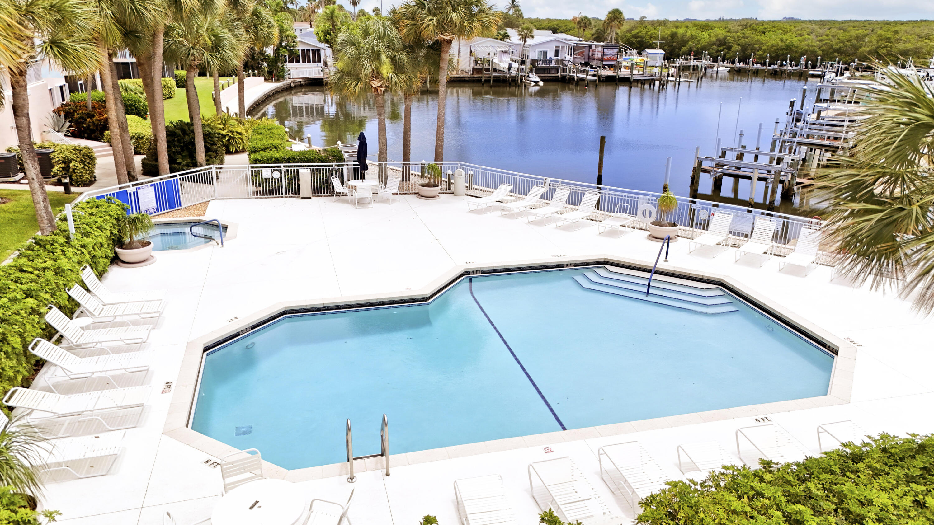 OCEAN HARBOUR CONDOMINIUM A - Residential