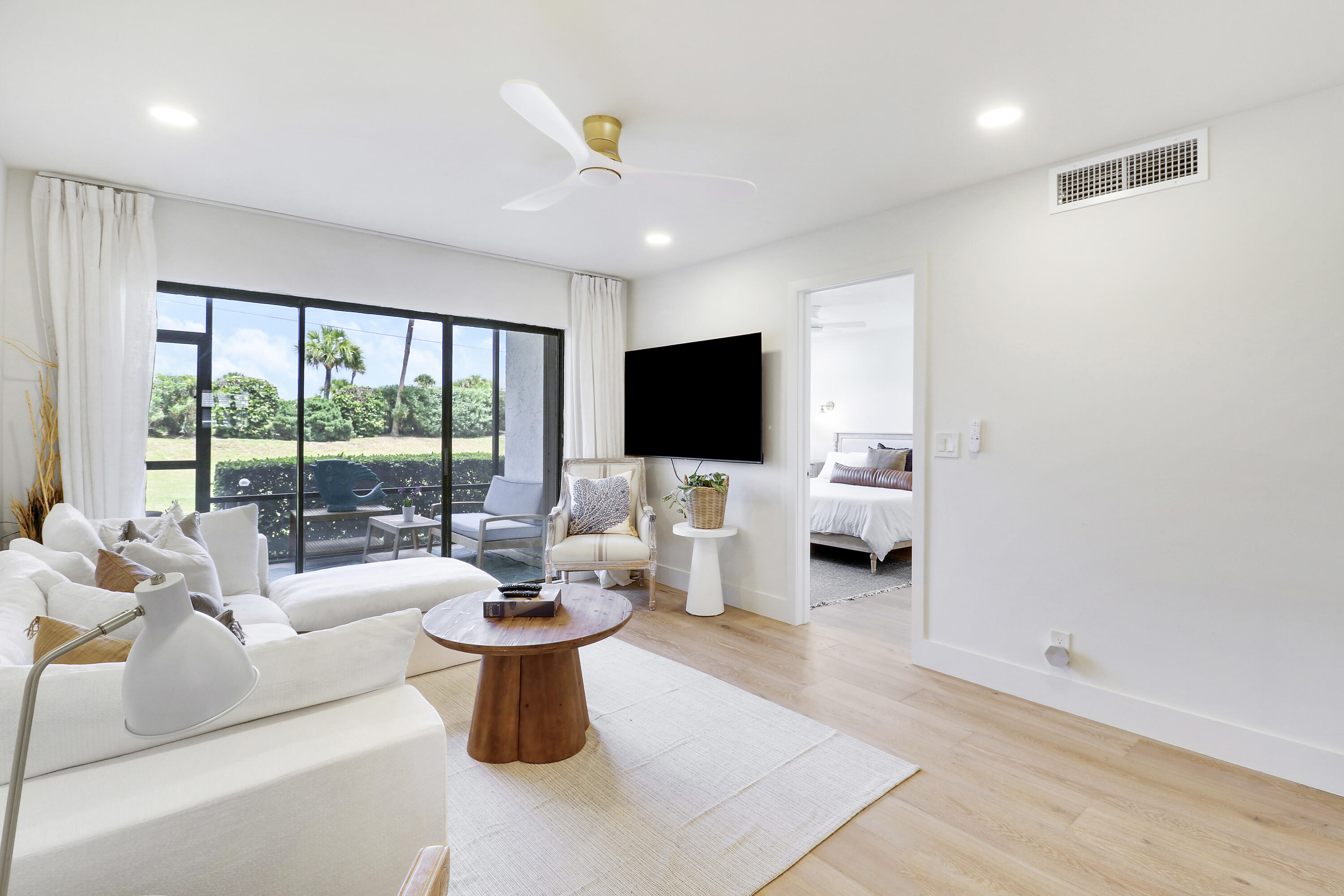 OCEAN HARBOUR CONDOMINIUM A - Residential
