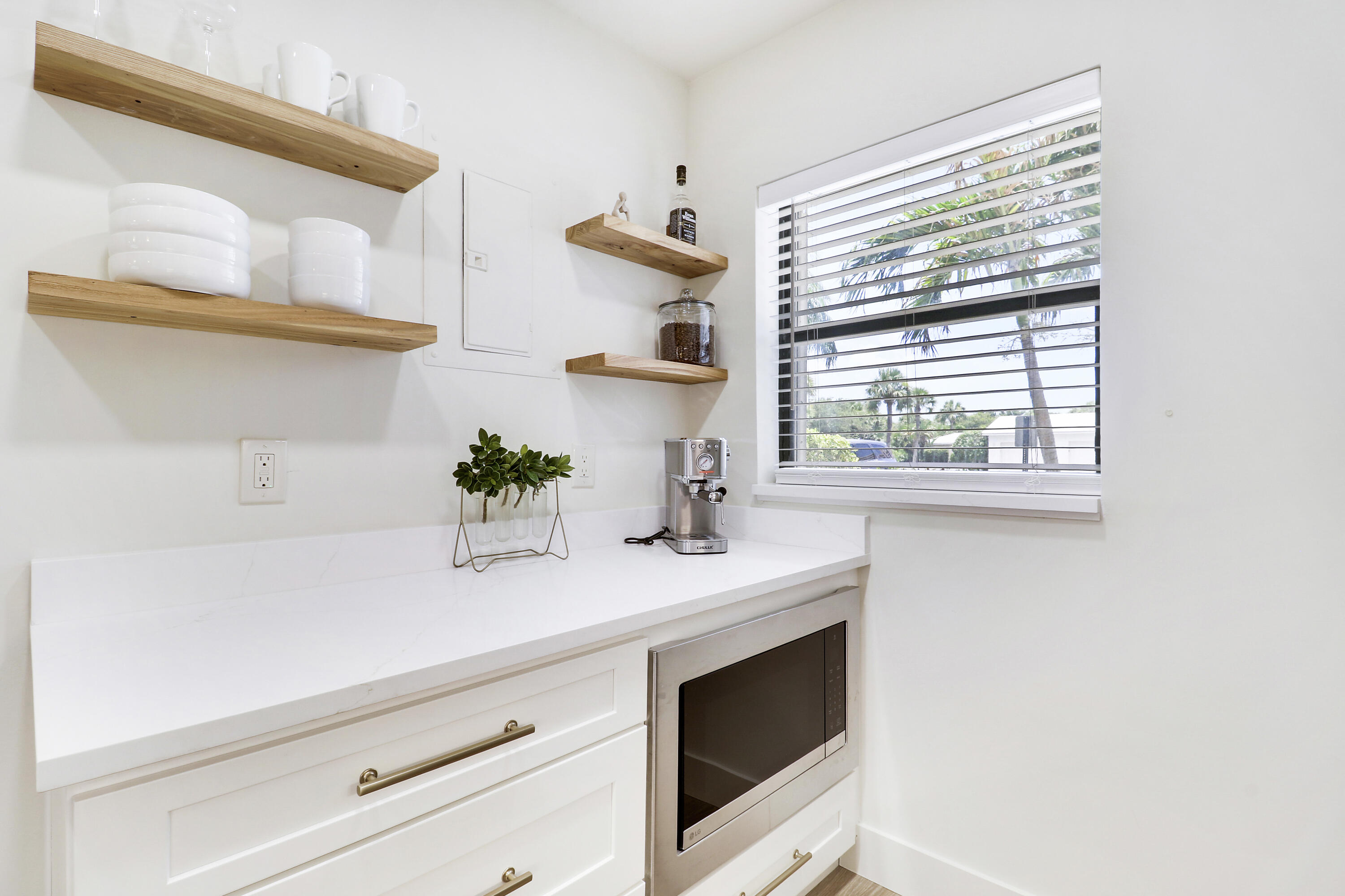 OCEAN HARBOUR CONDOMINIUM A - Residential