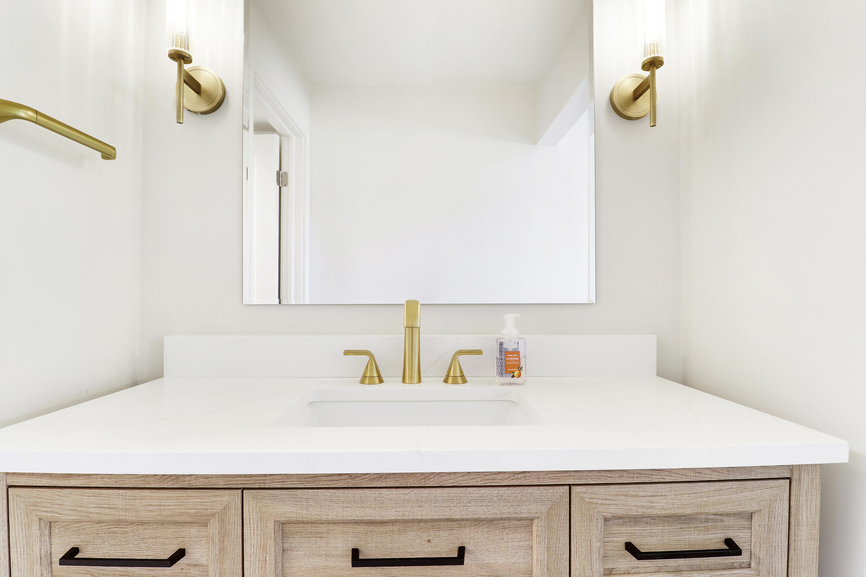 OCEAN HARBOUR CONDOMINIUM A - Residential
