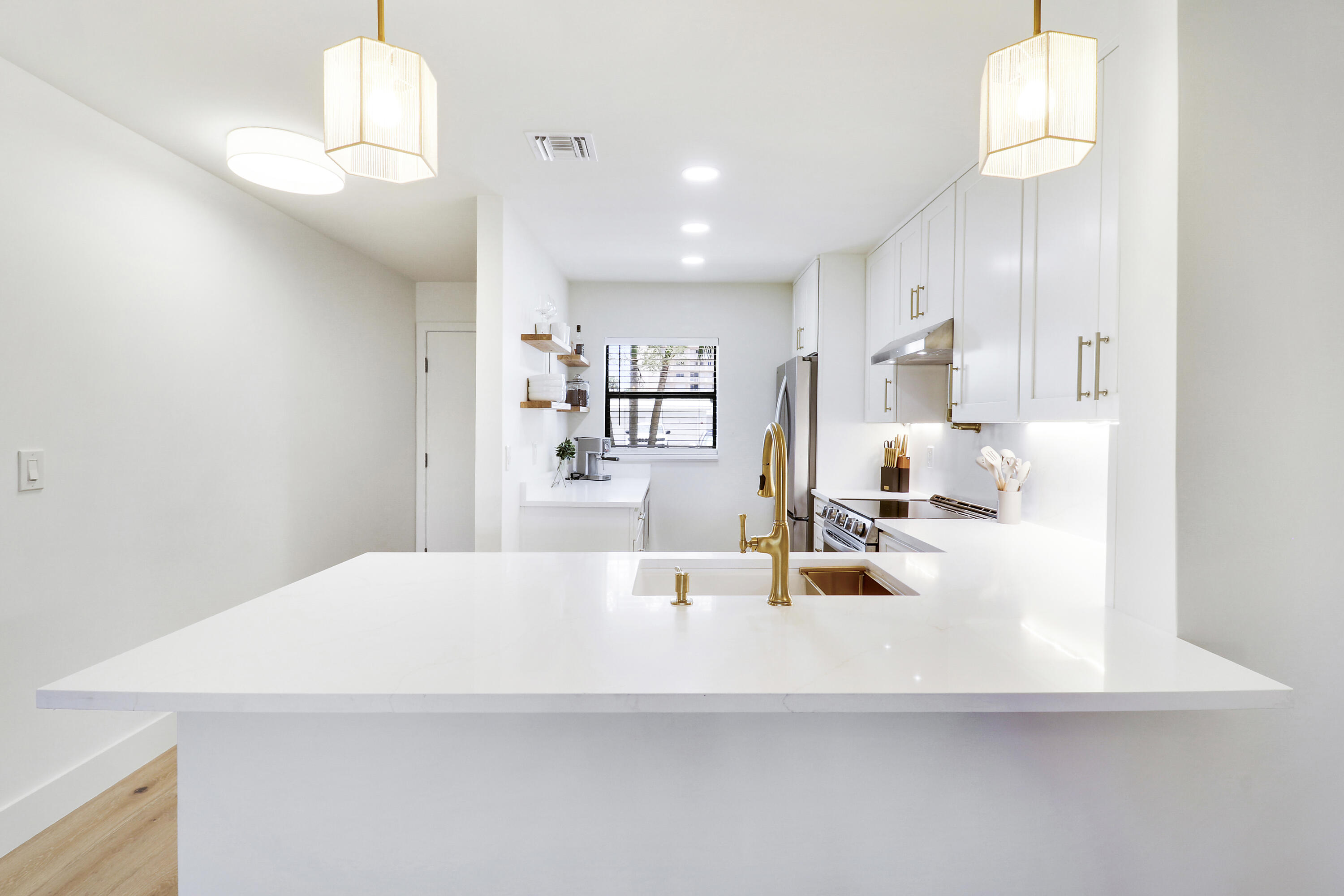 OCEAN HARBOUR CONDOMINIUM A - Residential