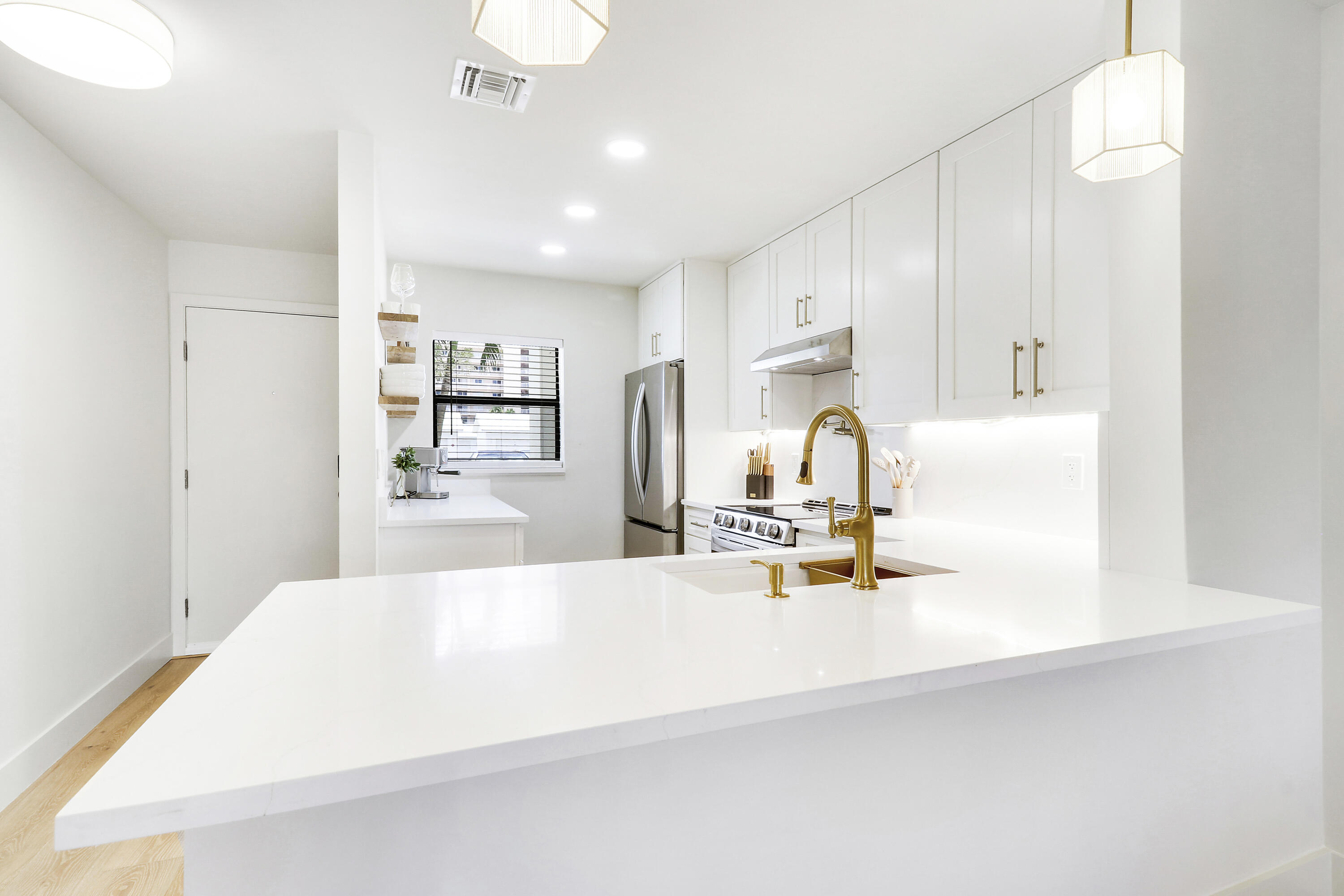 OCEAN HARBOUR CONDOMINIUM A - Residential