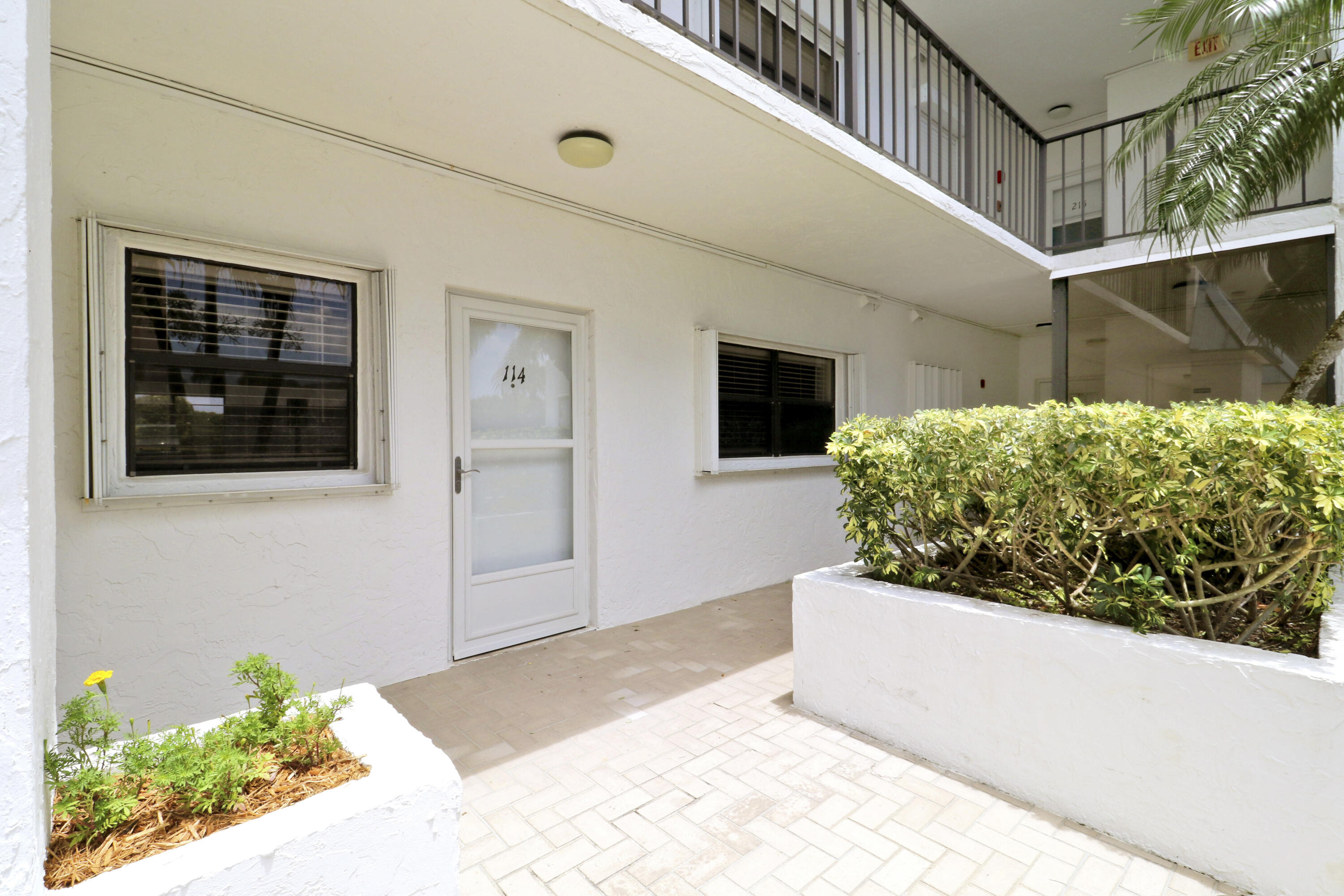 OCEAN HARBOUR CONDOMINIUM A - Residential