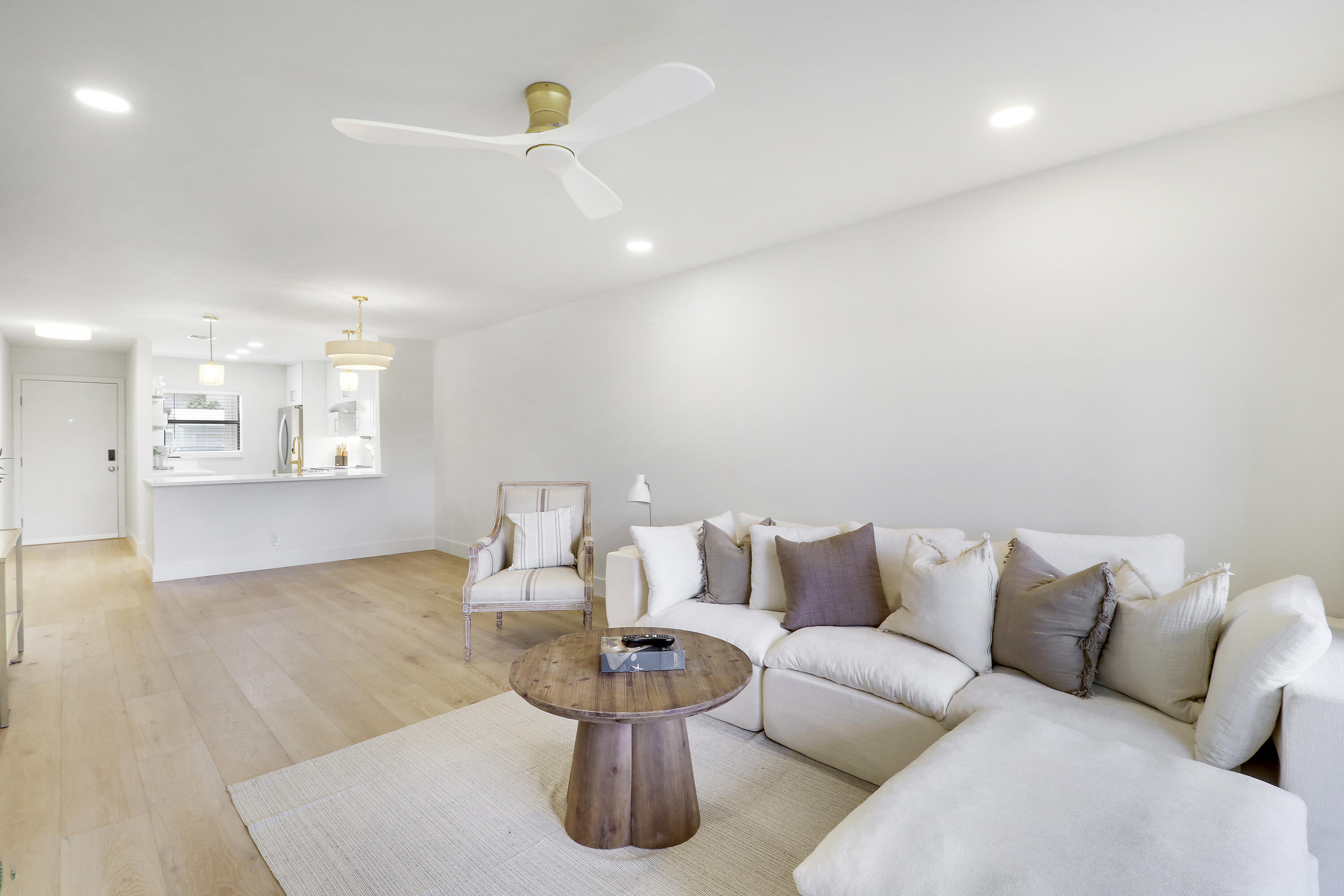 OCEAN HARBOUR CONDOMINIUM A - Residential