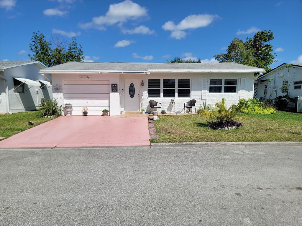 Paradise Gardens Sec 2 69 - Residential