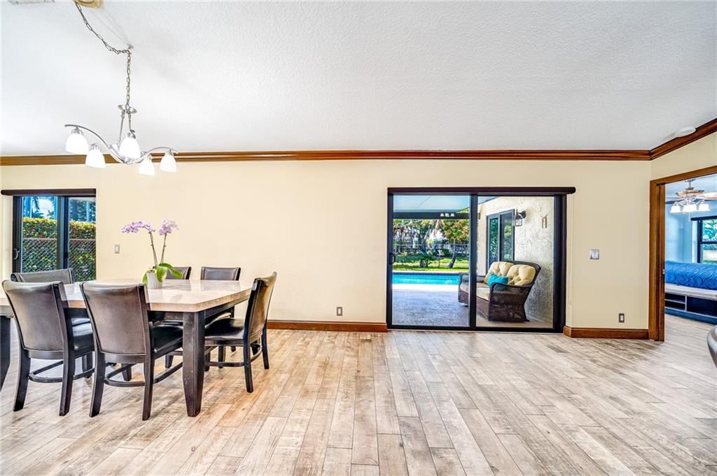 PARKWOOD V 140-6 B - Residential