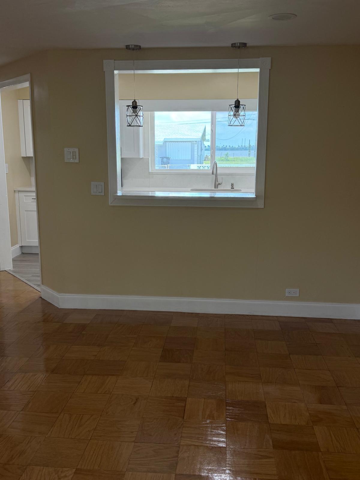 ROOSEVELT ESTATES - Residential