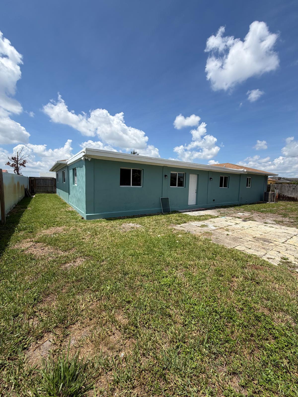 ROOSEVELT ESTATES - Residential