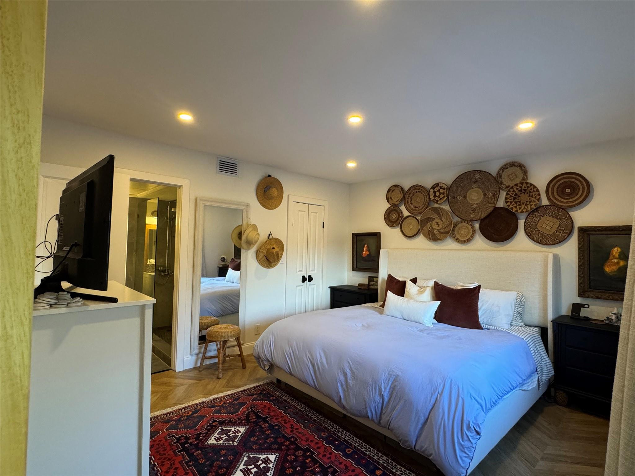 MANOR GROVE VILLAGE ONE - Residential