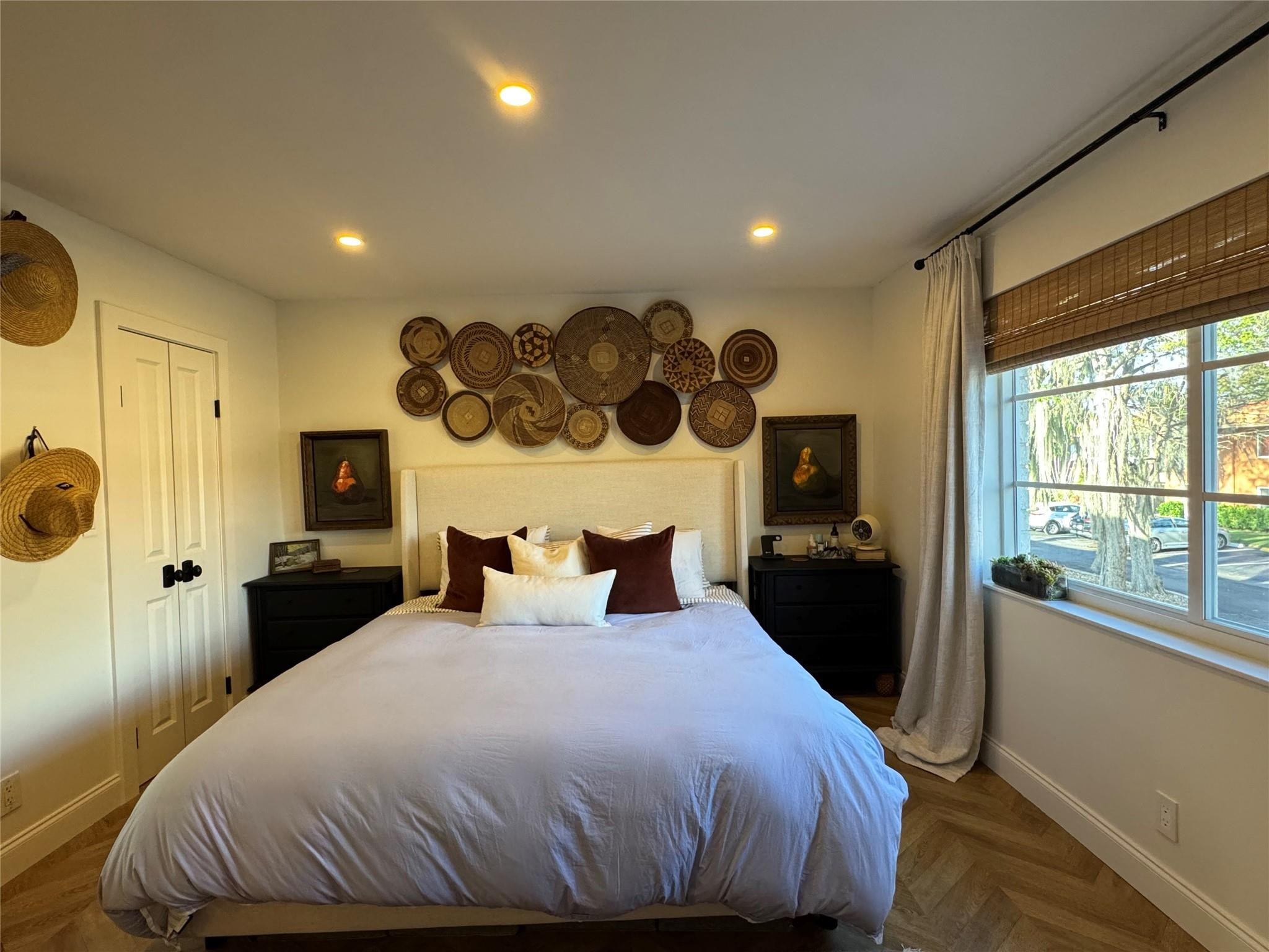 MANOR GROVE VILLAGE ONE - Residential