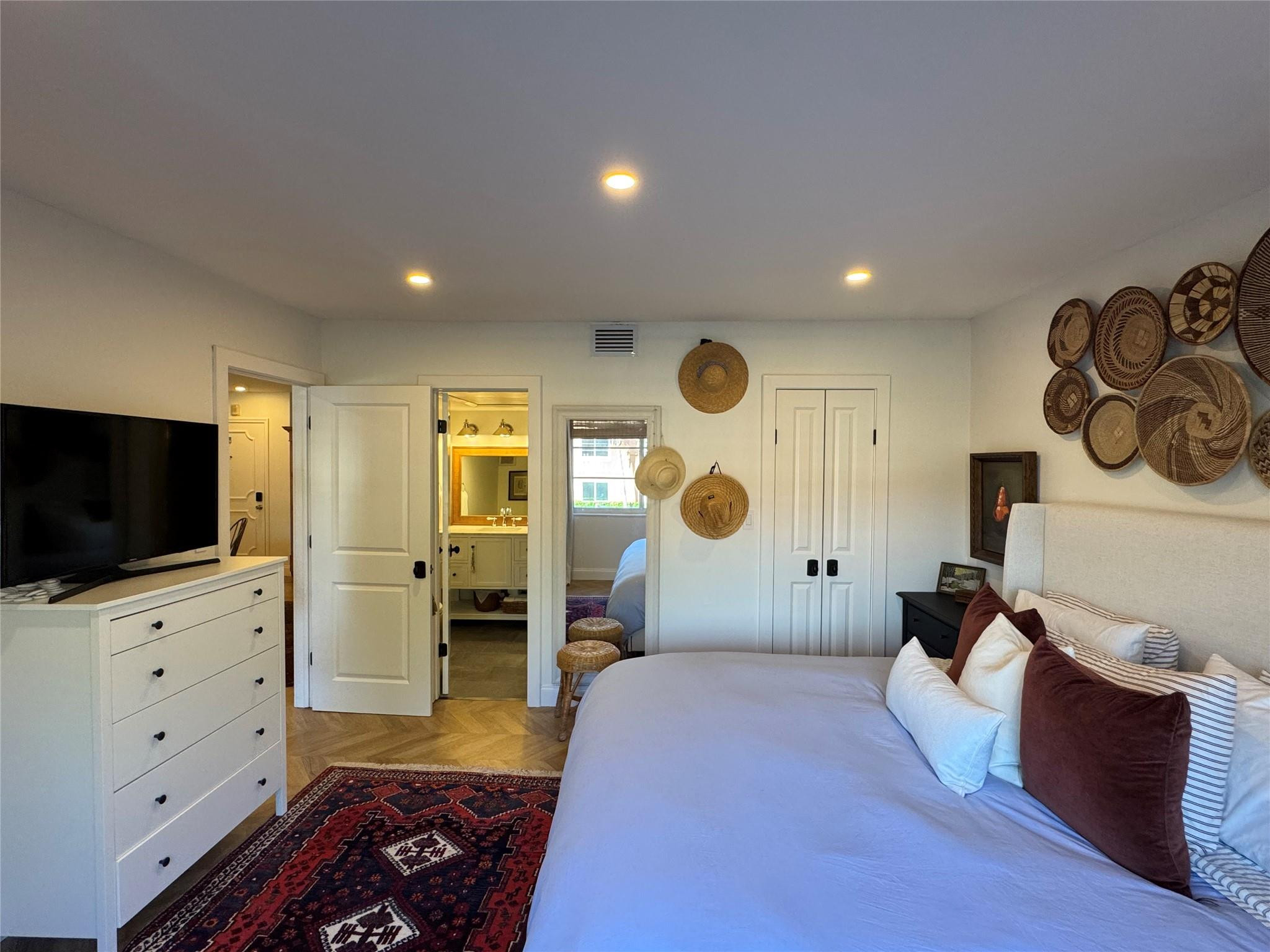 MANOR GROVE VILLAGE ONE - Residential