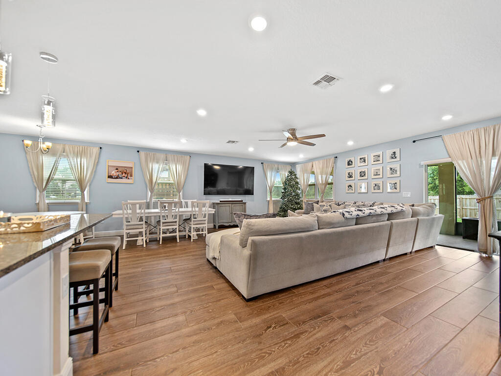 PORT ST LUCIE SECTION  34 - Residential Lease