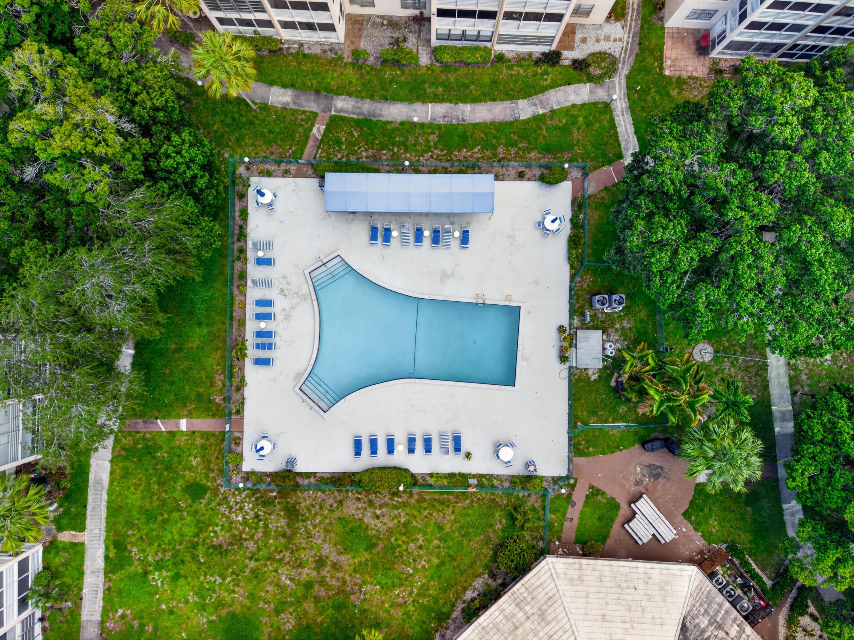 CYPRESS CHASE CONDO NO 7 - Residential