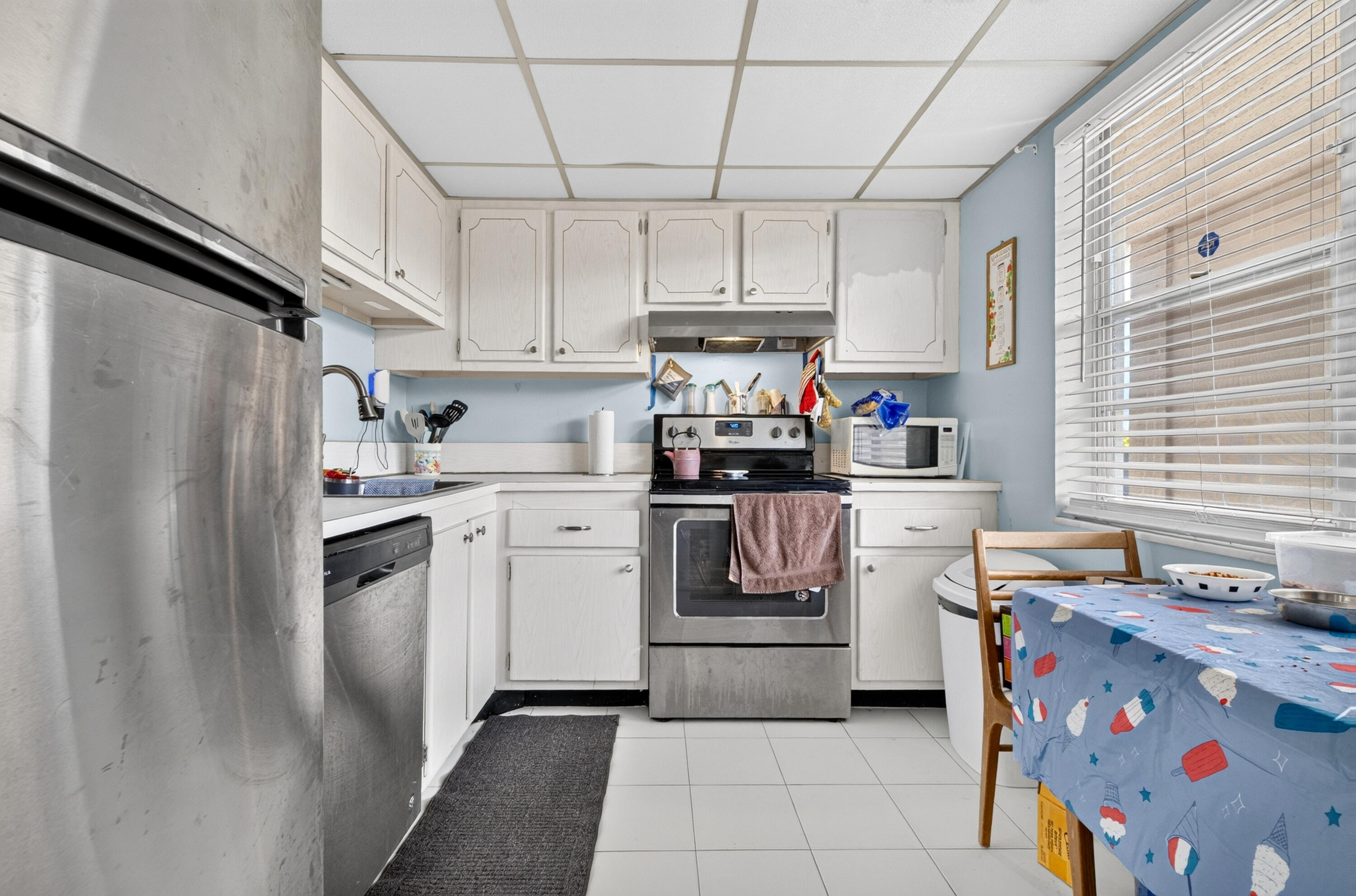 CYPRESS CHASE CONDO NO 7 - Residential