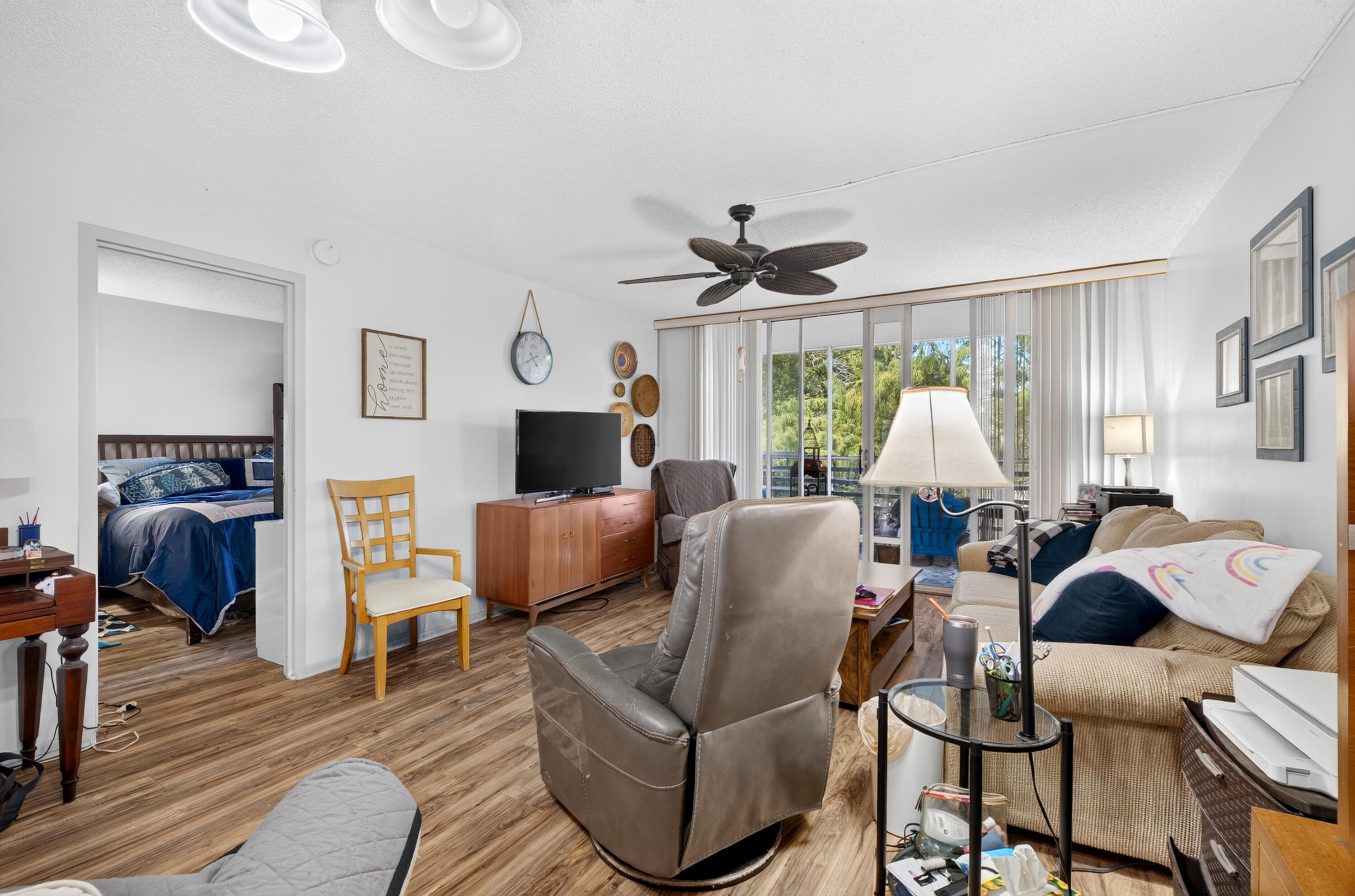 CYPRESS CHASE CONDO NO 7 - Residential