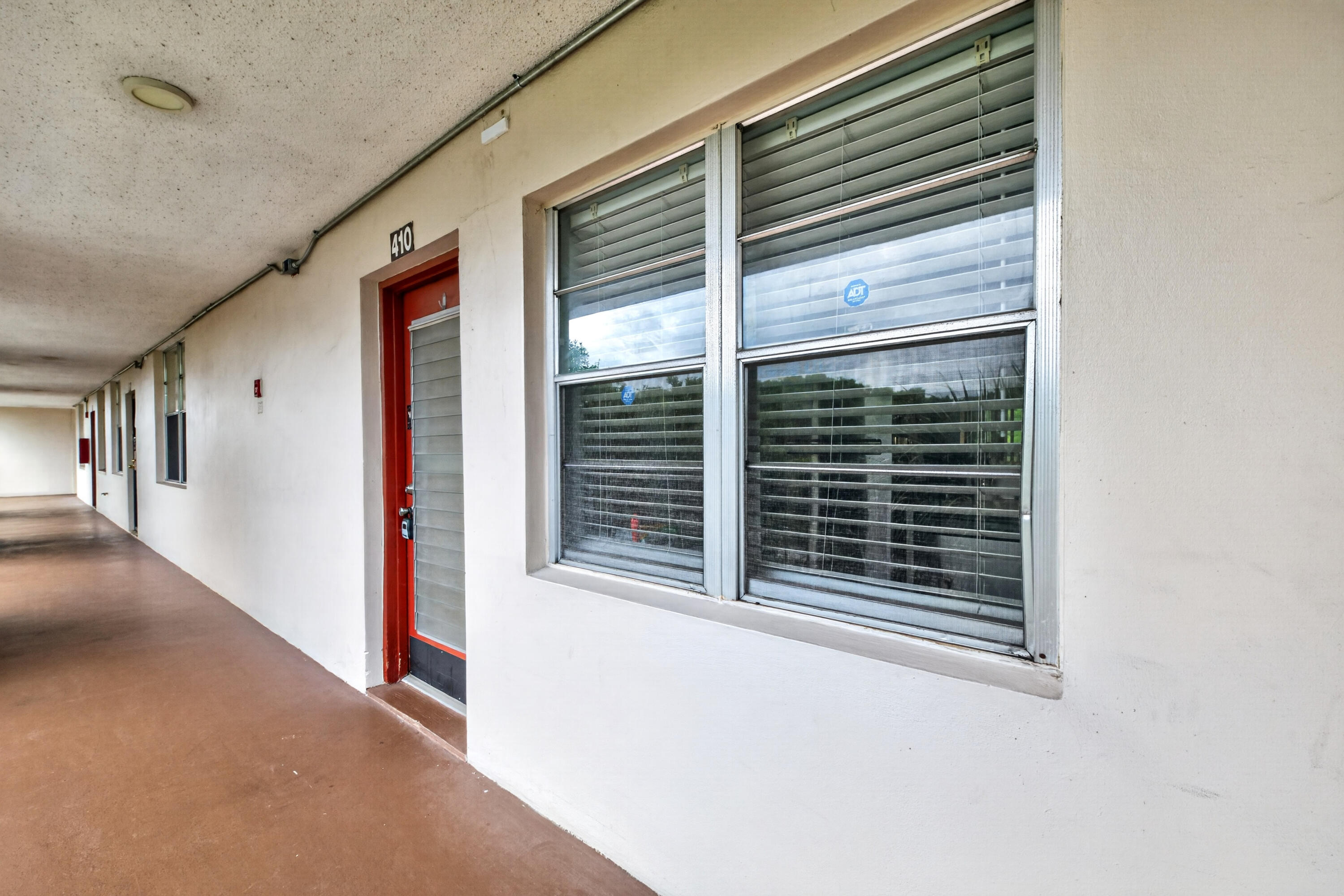 CYPRESS CHASE CONDO NO 7 - Residential