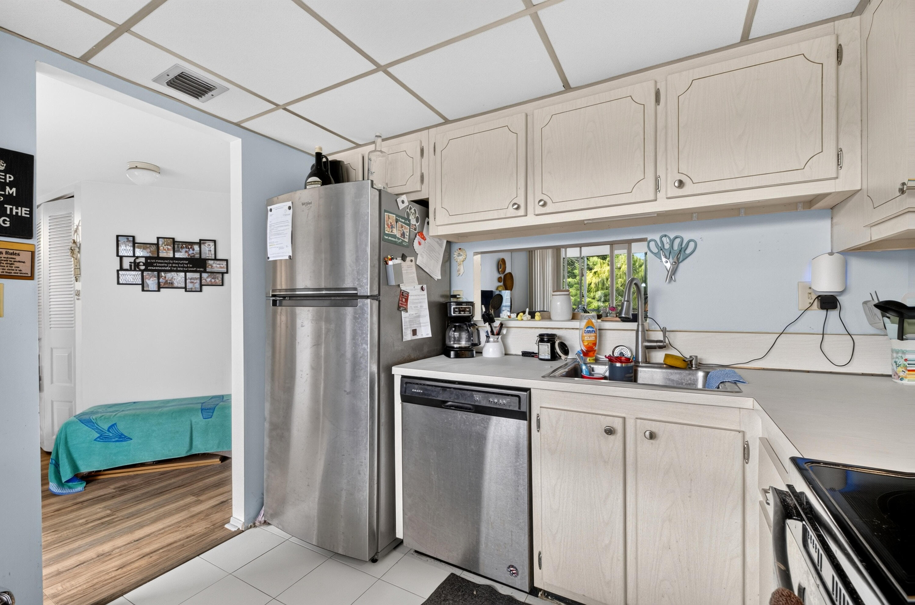 CYPRESS CHASE CONDO NO 7 - Residential