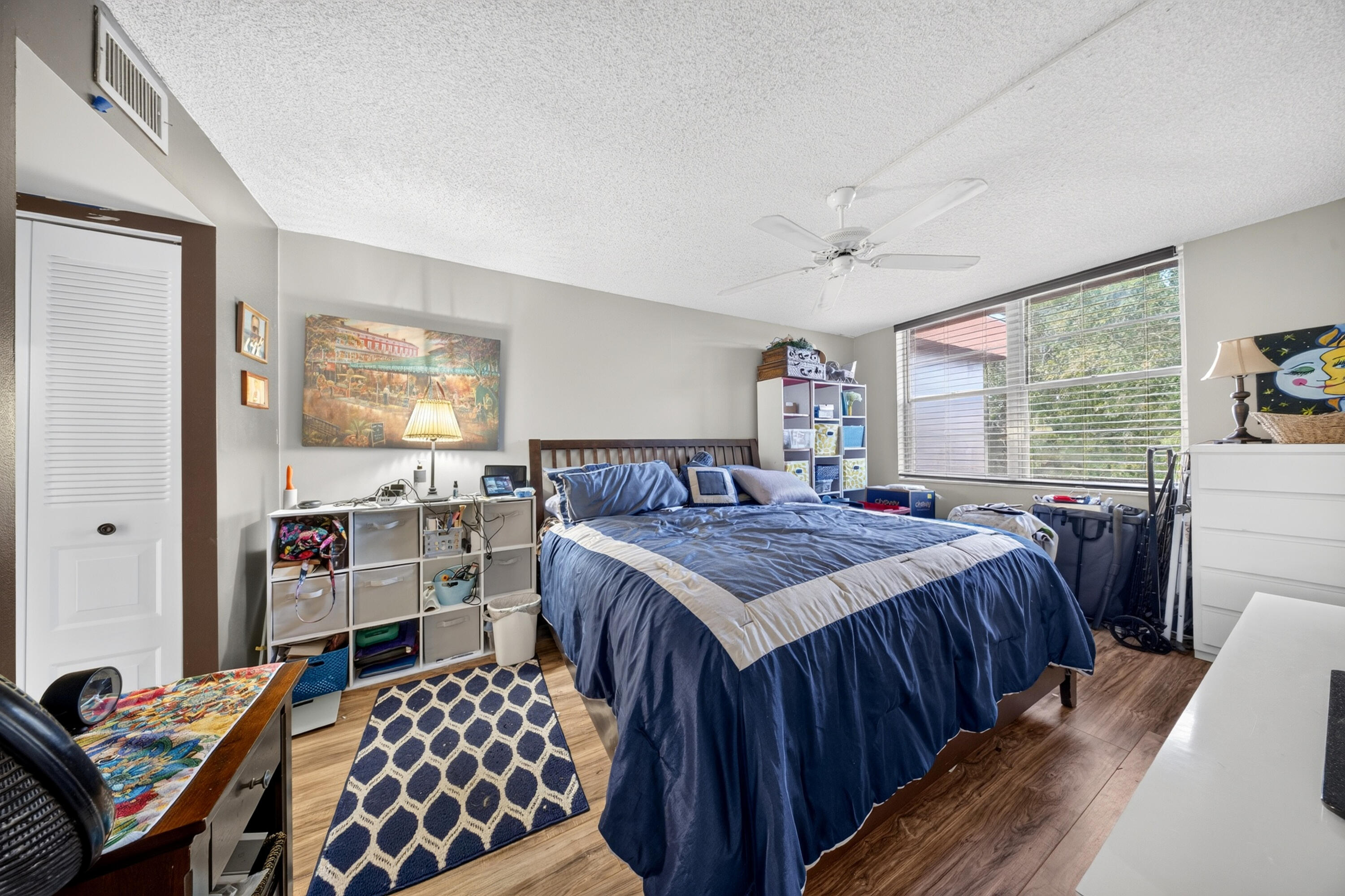 CYPRESS CHASE CONDO NO 7 - Residential