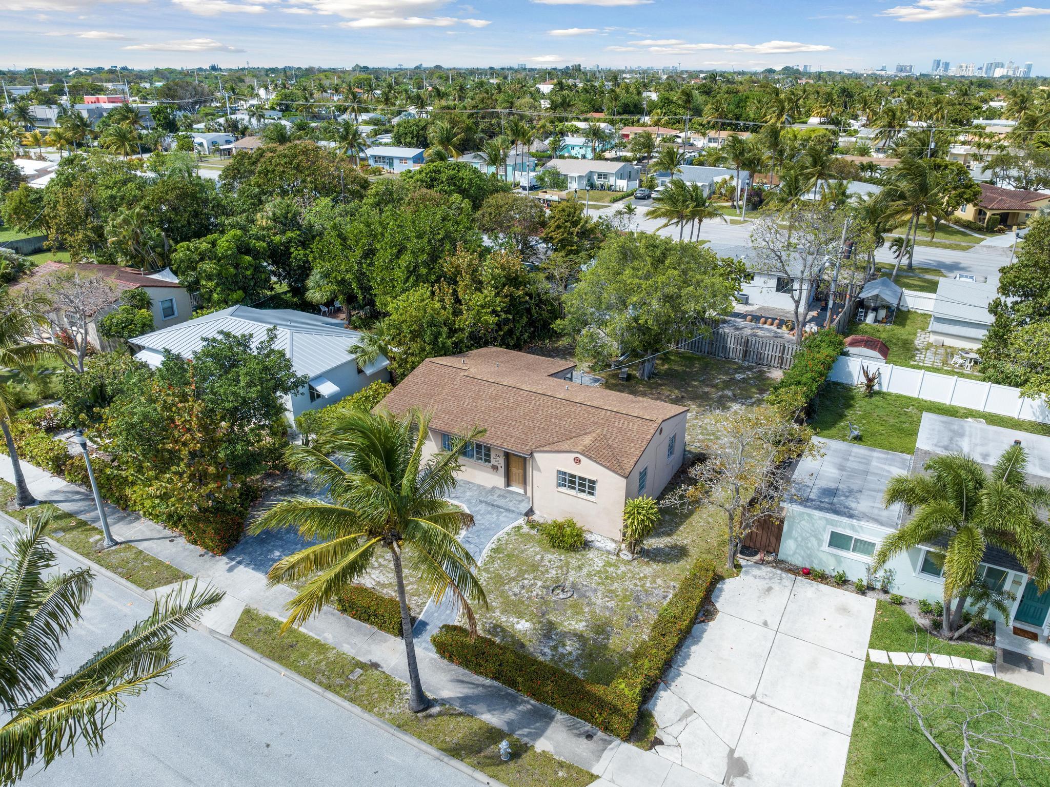 BROADMOOR SEC 4 - Residential Lease