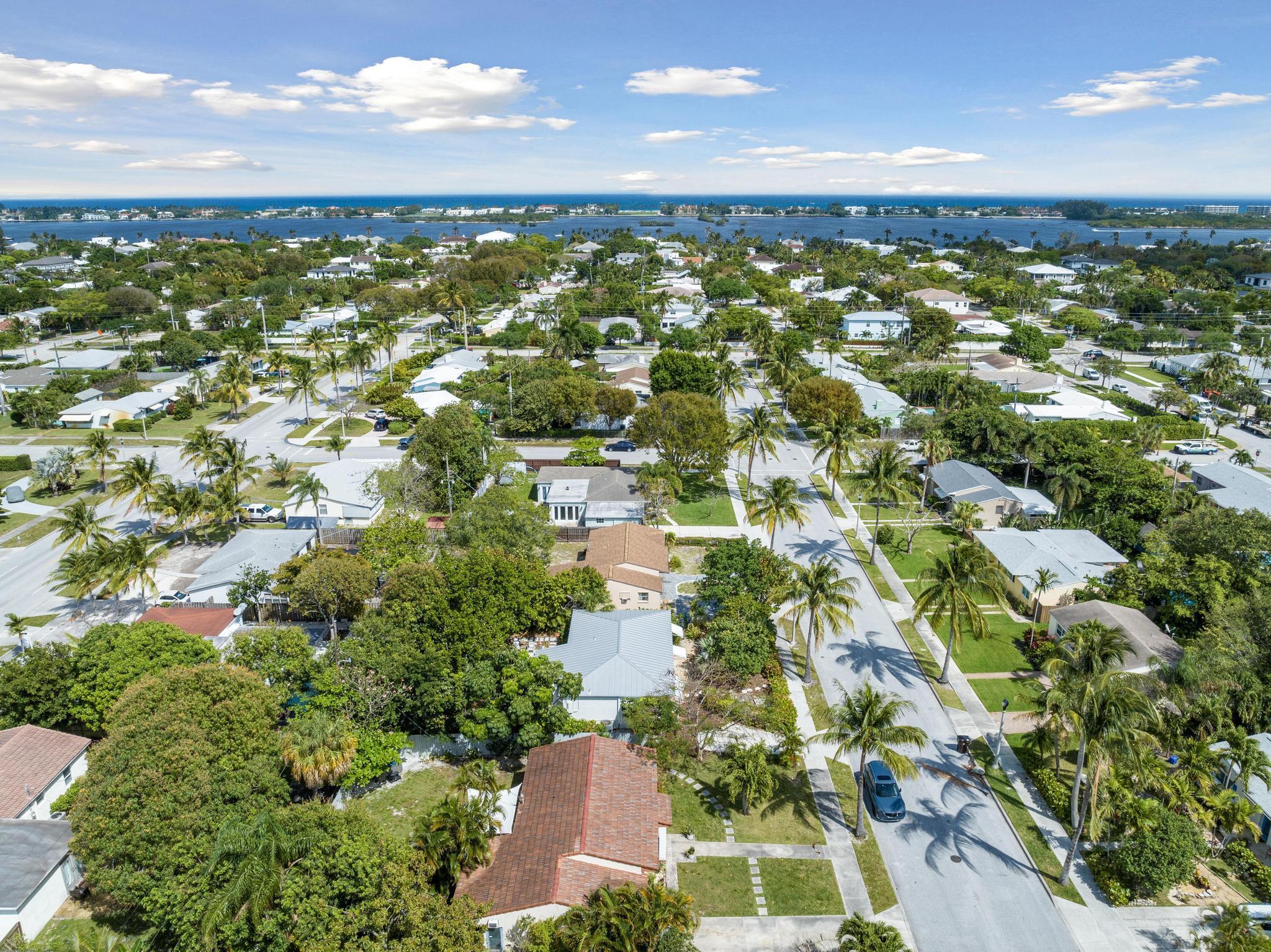 BROADMOOR SEC 4 - Residential Lease