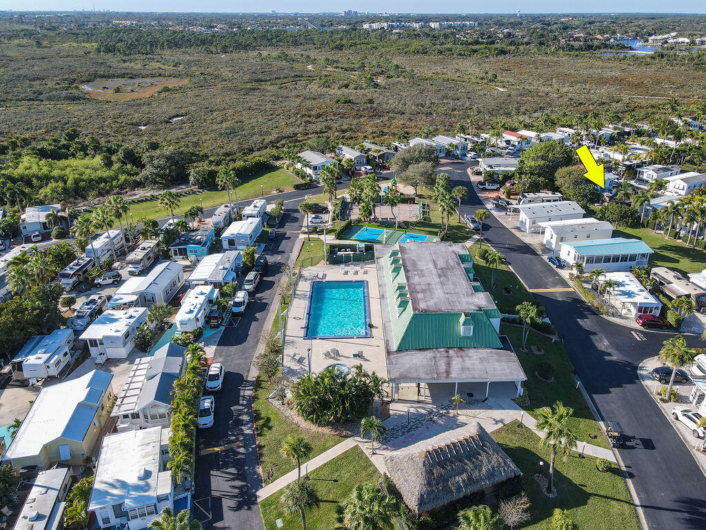 YOGI-BY-THE-SEA CONDO - Land